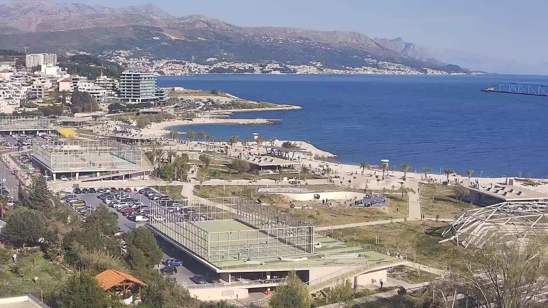 Playa Žnjan e instalaciones deportivas – Split