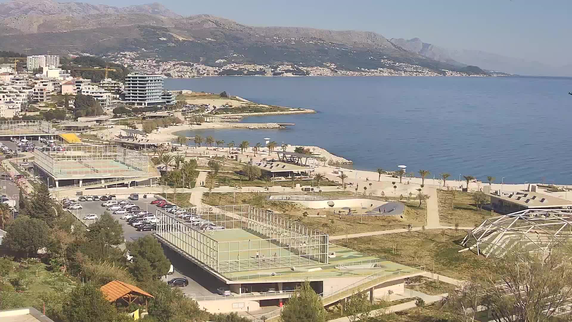 Plaža Žnjan in športni objekti – Split