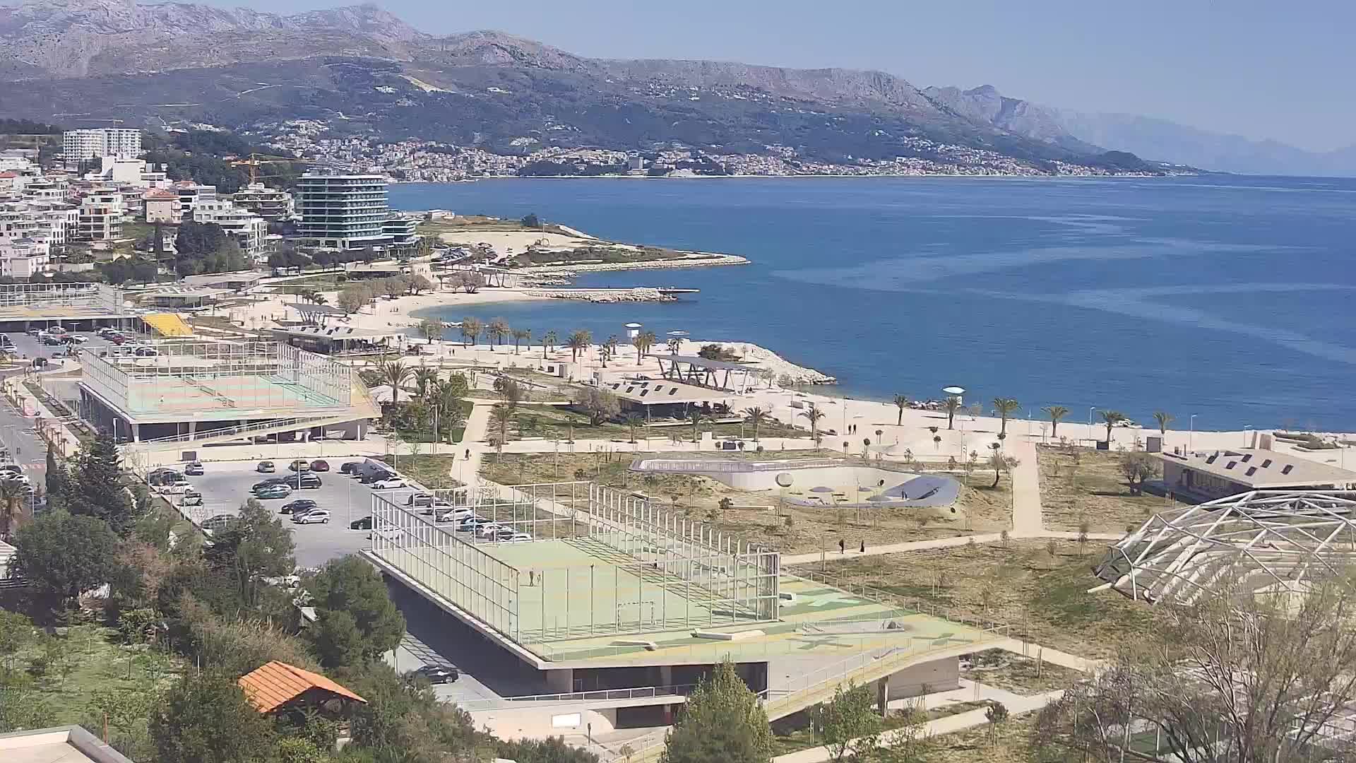 Plaža Žnjan in športni objekti – Split