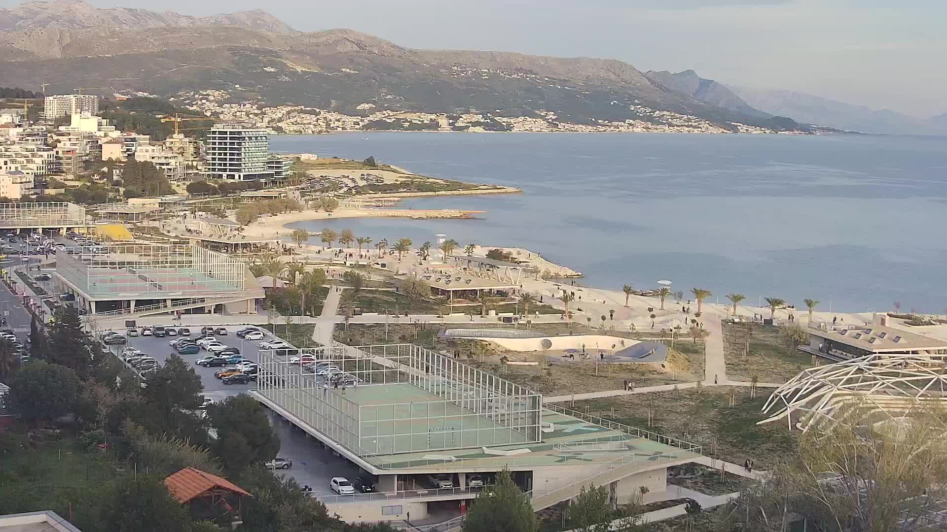 Plaža Žnjan in športni objekti – Split