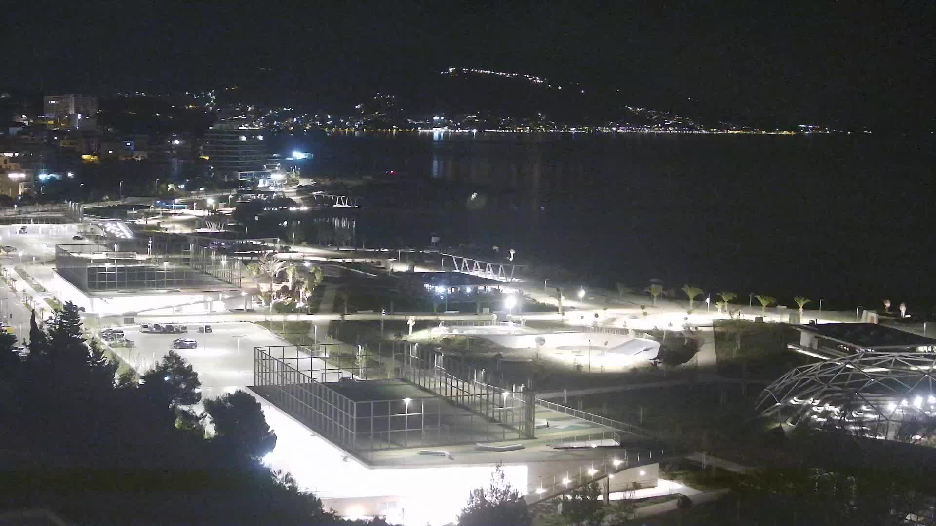 Plage Žnjan et installations sportives – Split