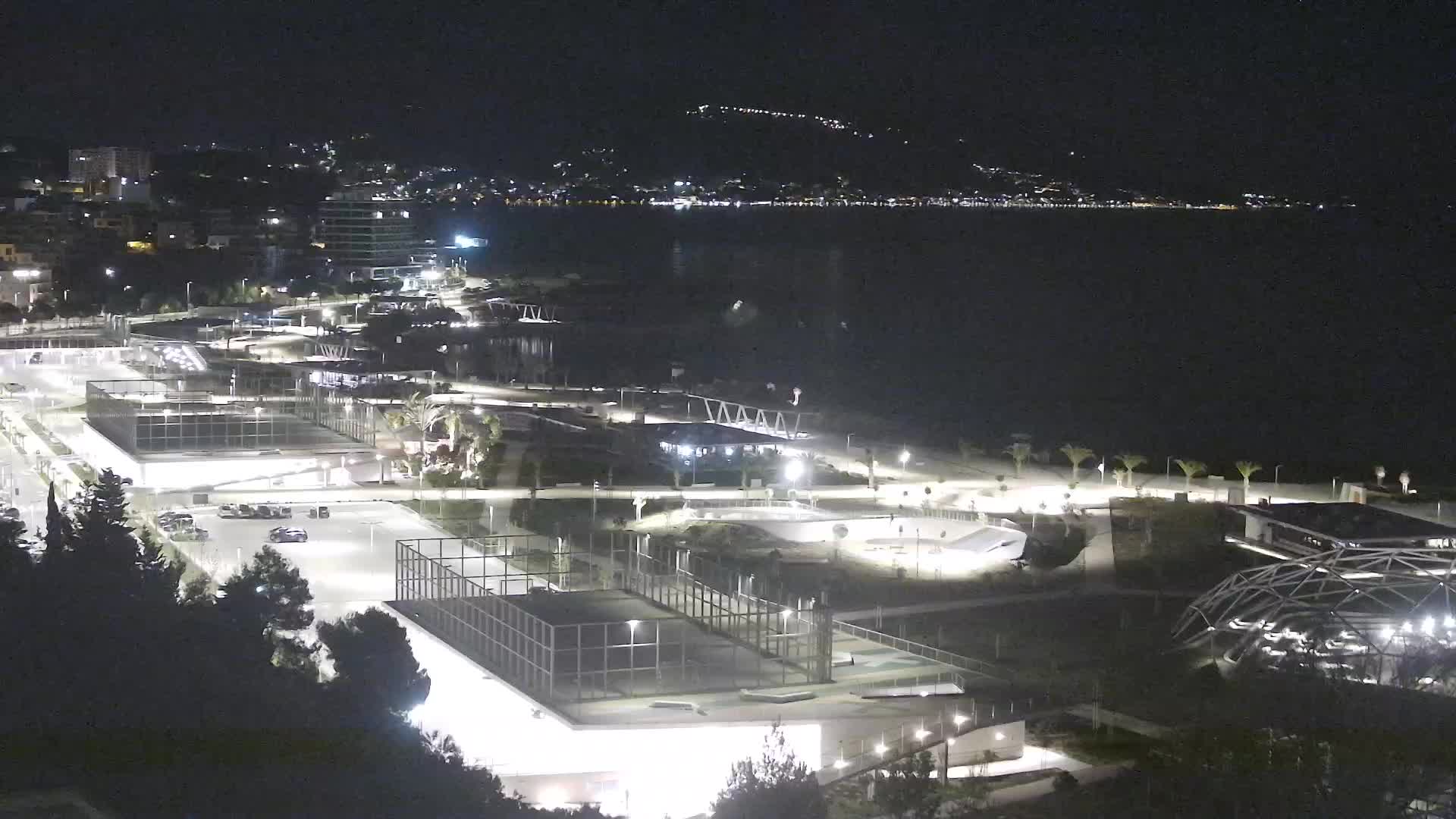 Plaža Žnjan in športni objekti – Split