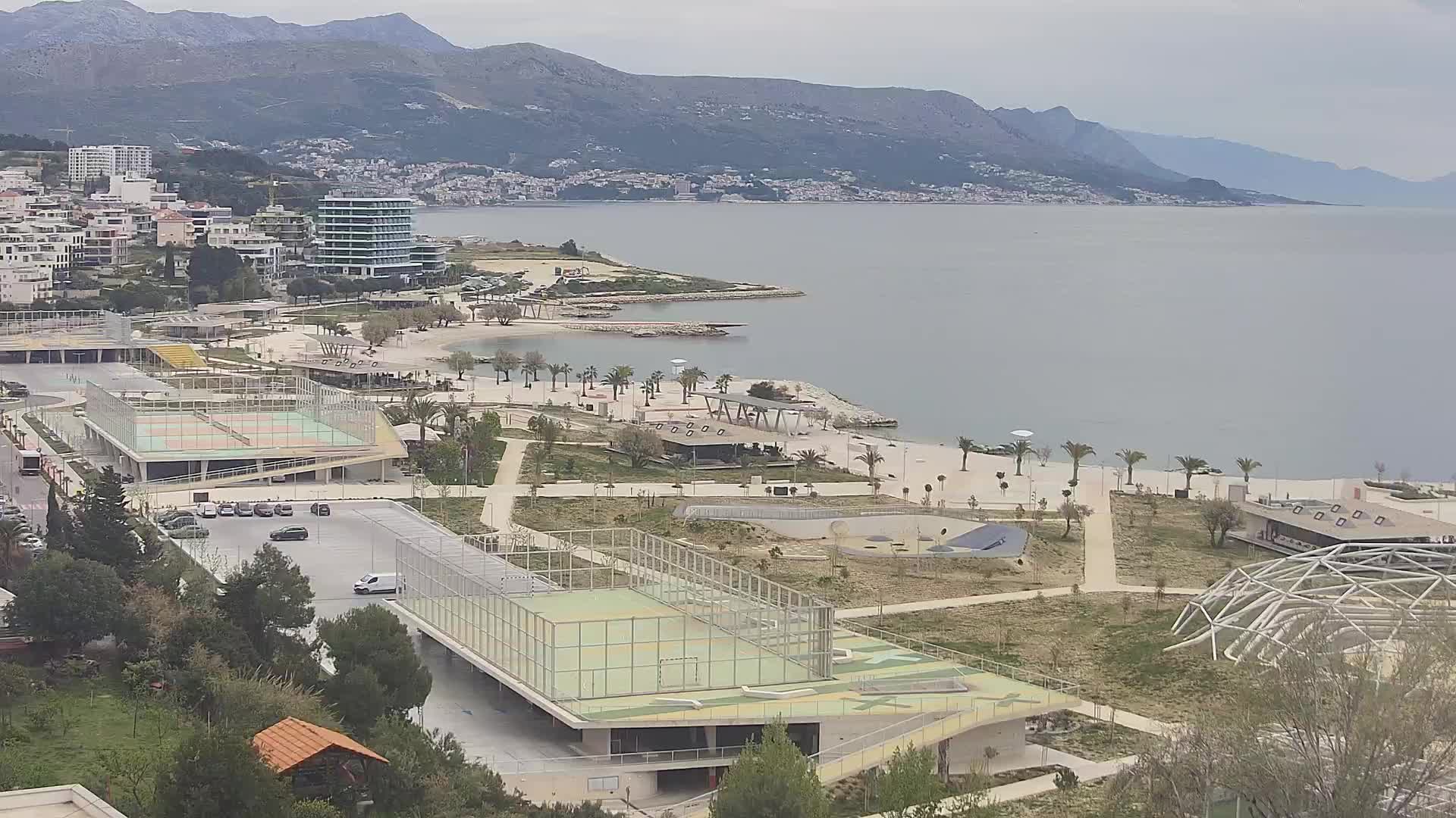 Plage Žnjan et installations sportives – Split