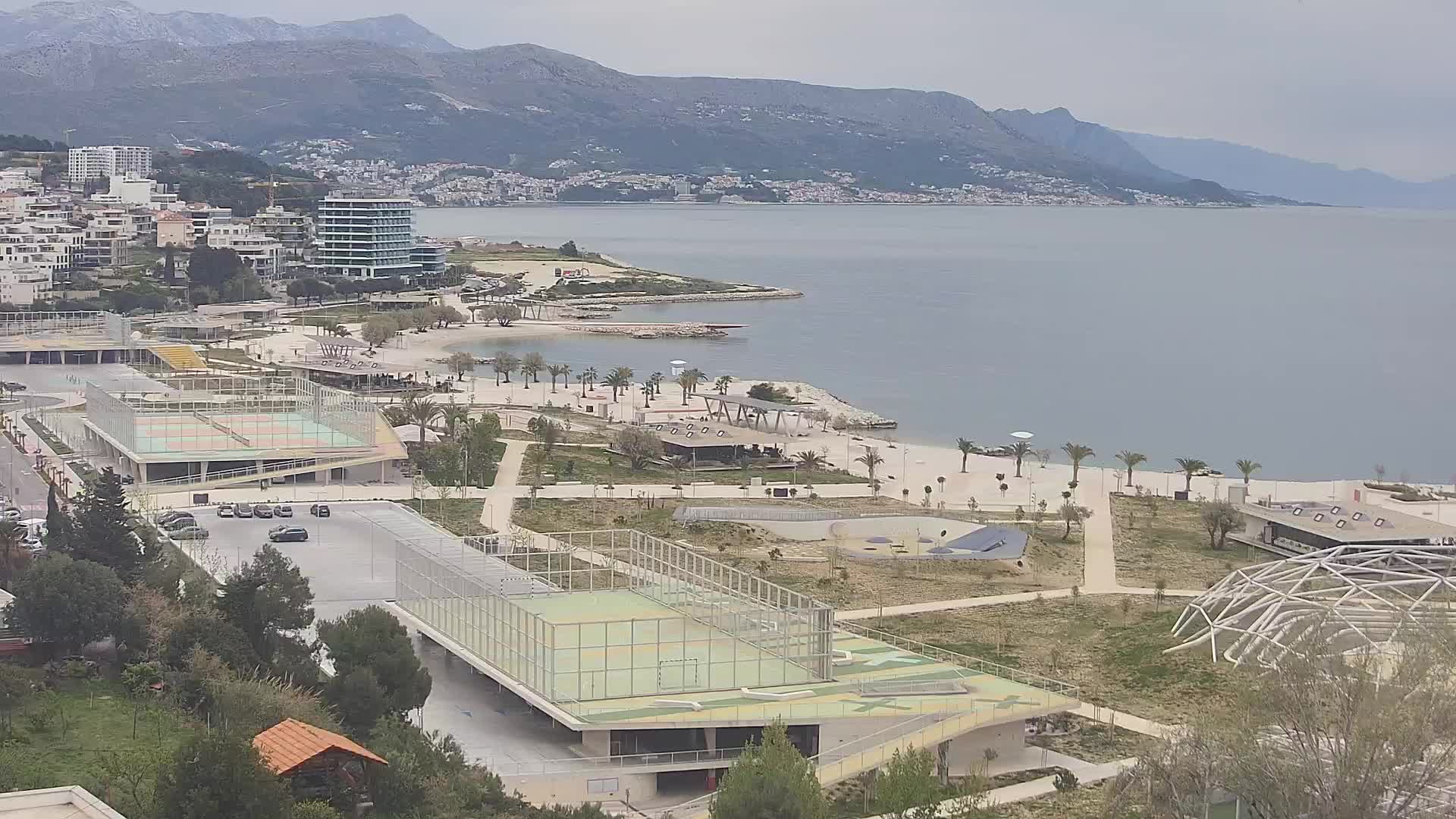 Playa Žnjan e instalaciones deportivas – Split