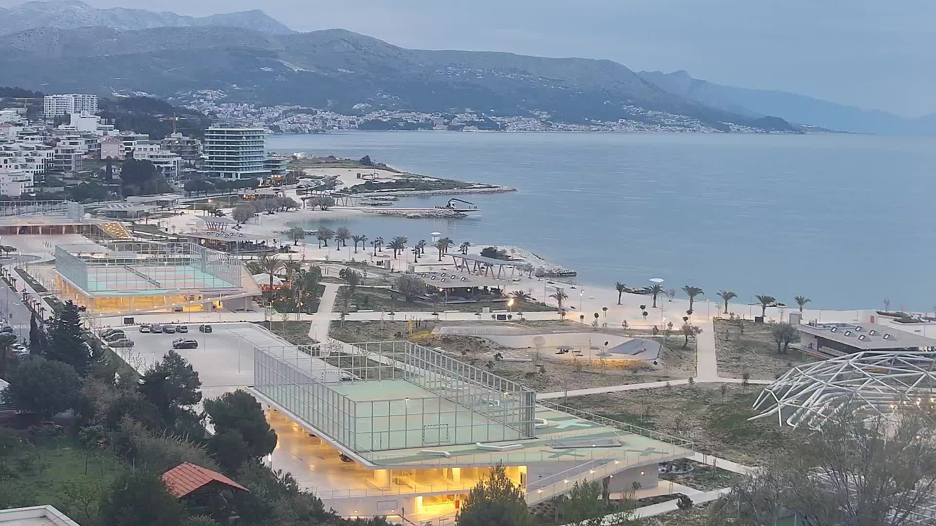 Plage Žnjan et installations sportives – Split