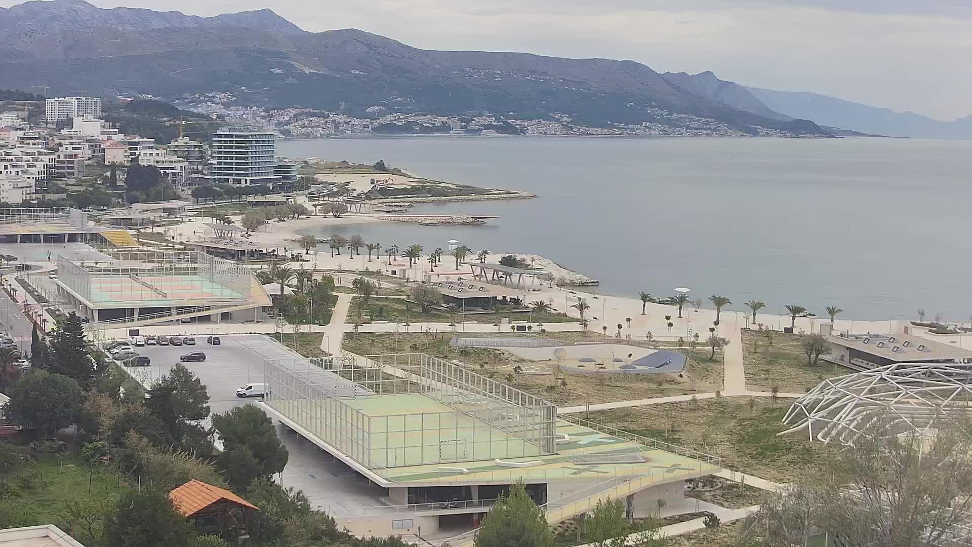 Playa Žnjan e instalaciones deportivas – Split