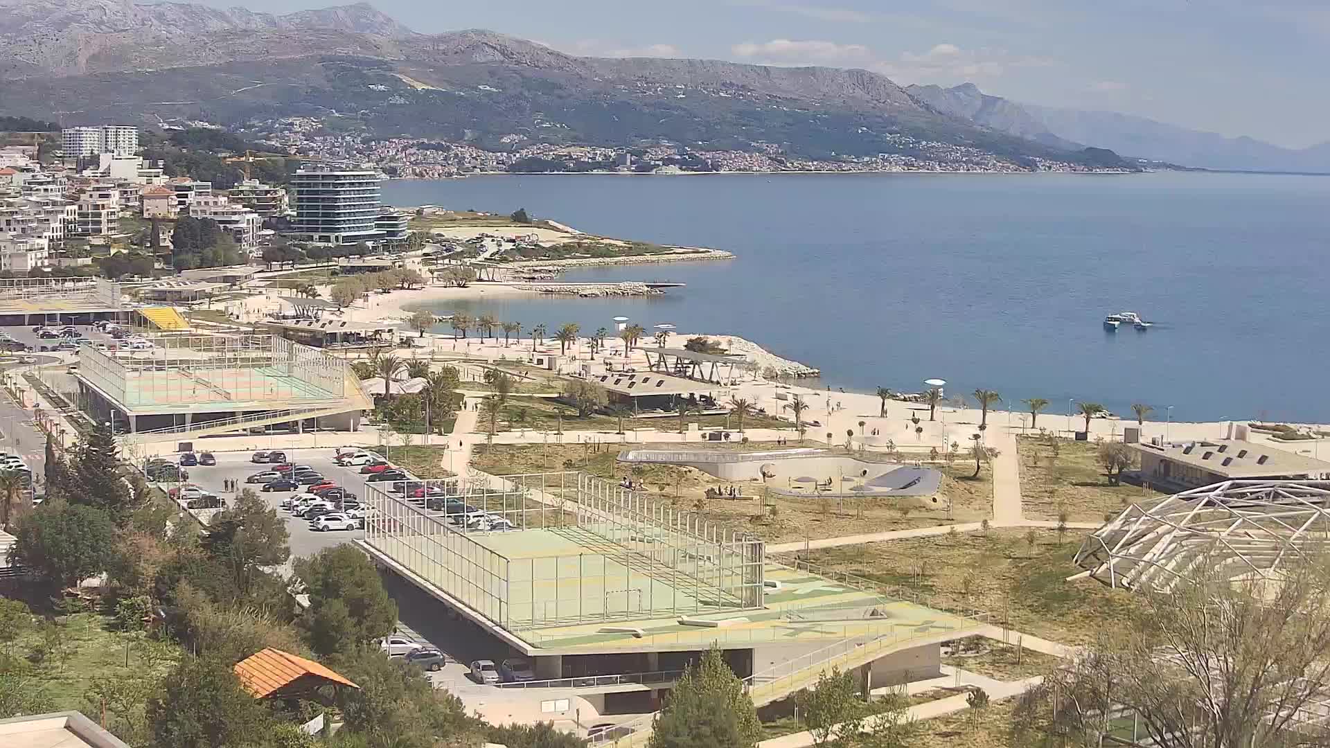 Plage Žnjan et installations sportives – Split