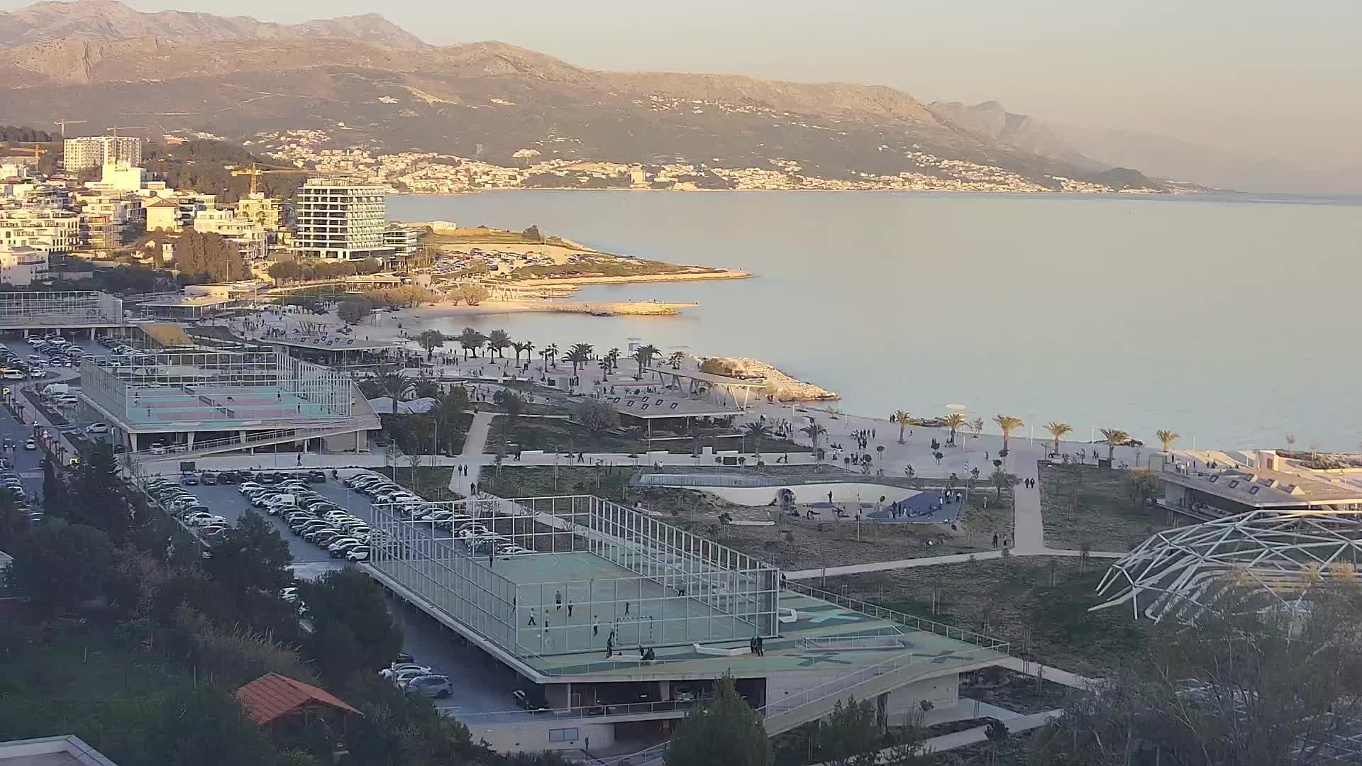 Plage Žnjan et installations sportives – Split