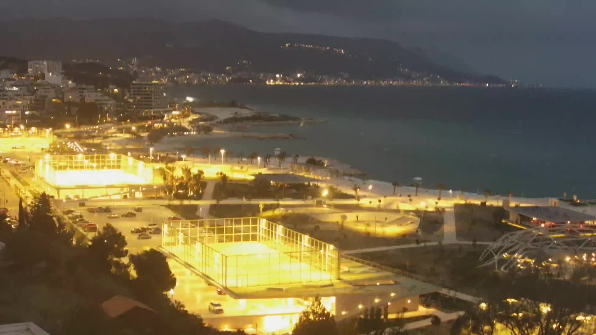 Plage Žnjan et installations sportives – Split