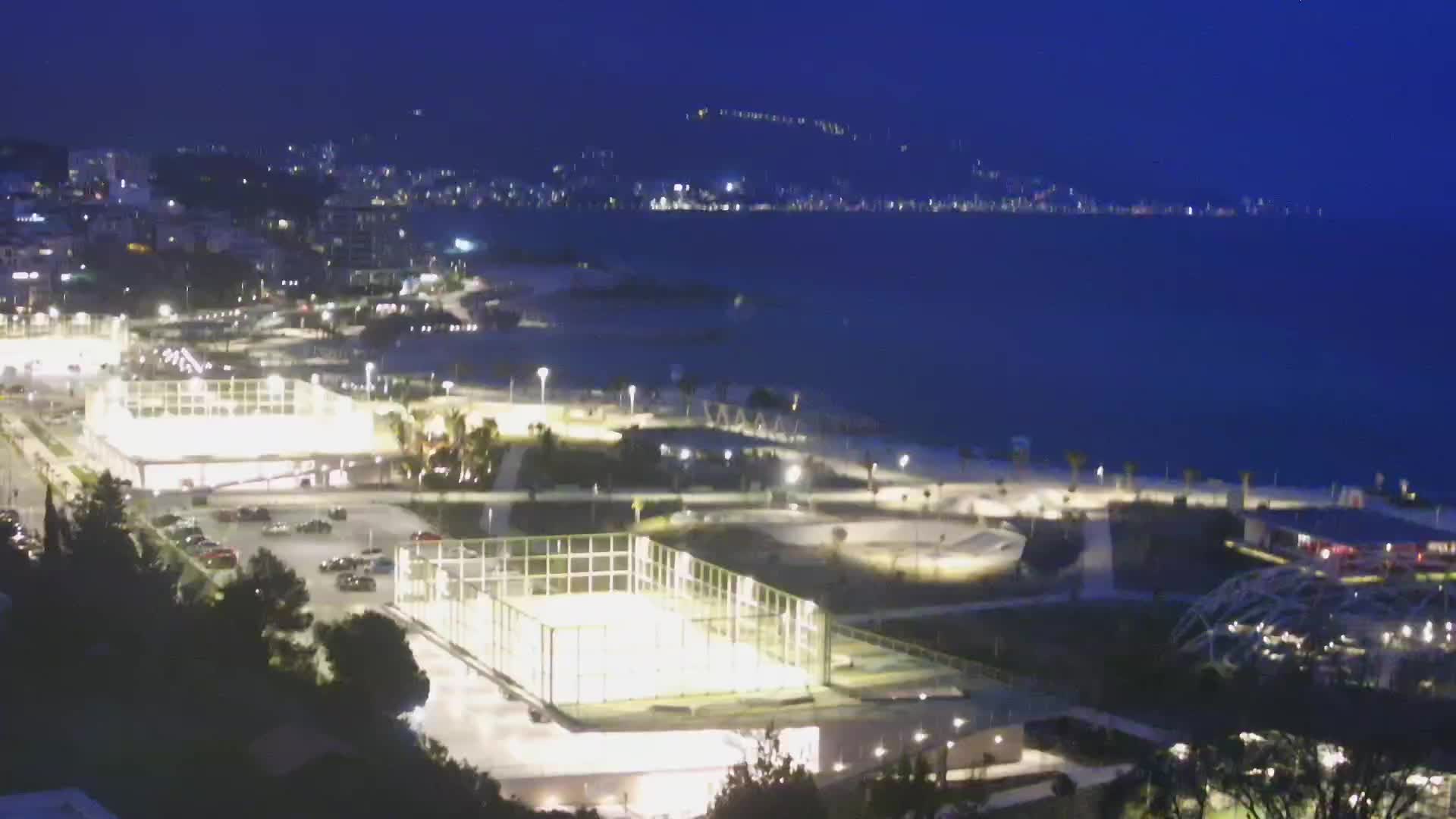 Plaža Žnjan in športni objekti – Split