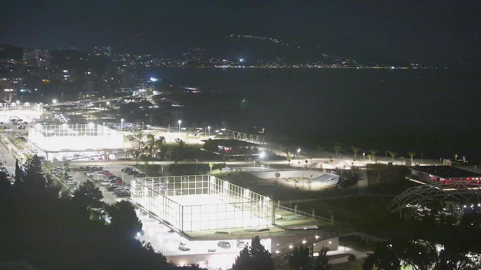 Playa Žnjan e instalaciones deportivas – Split