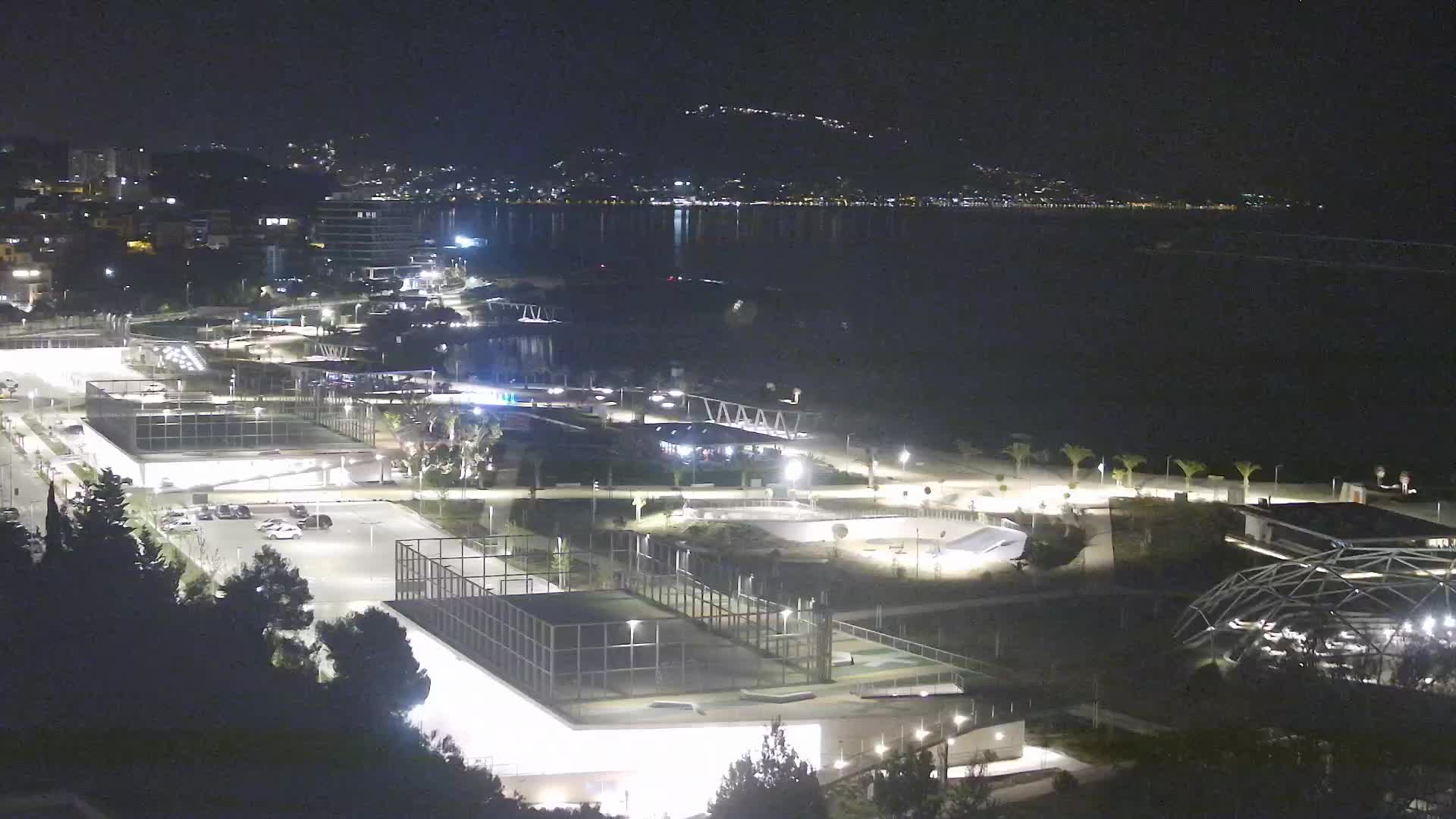 Plage Žnjan et installations sportives – Split