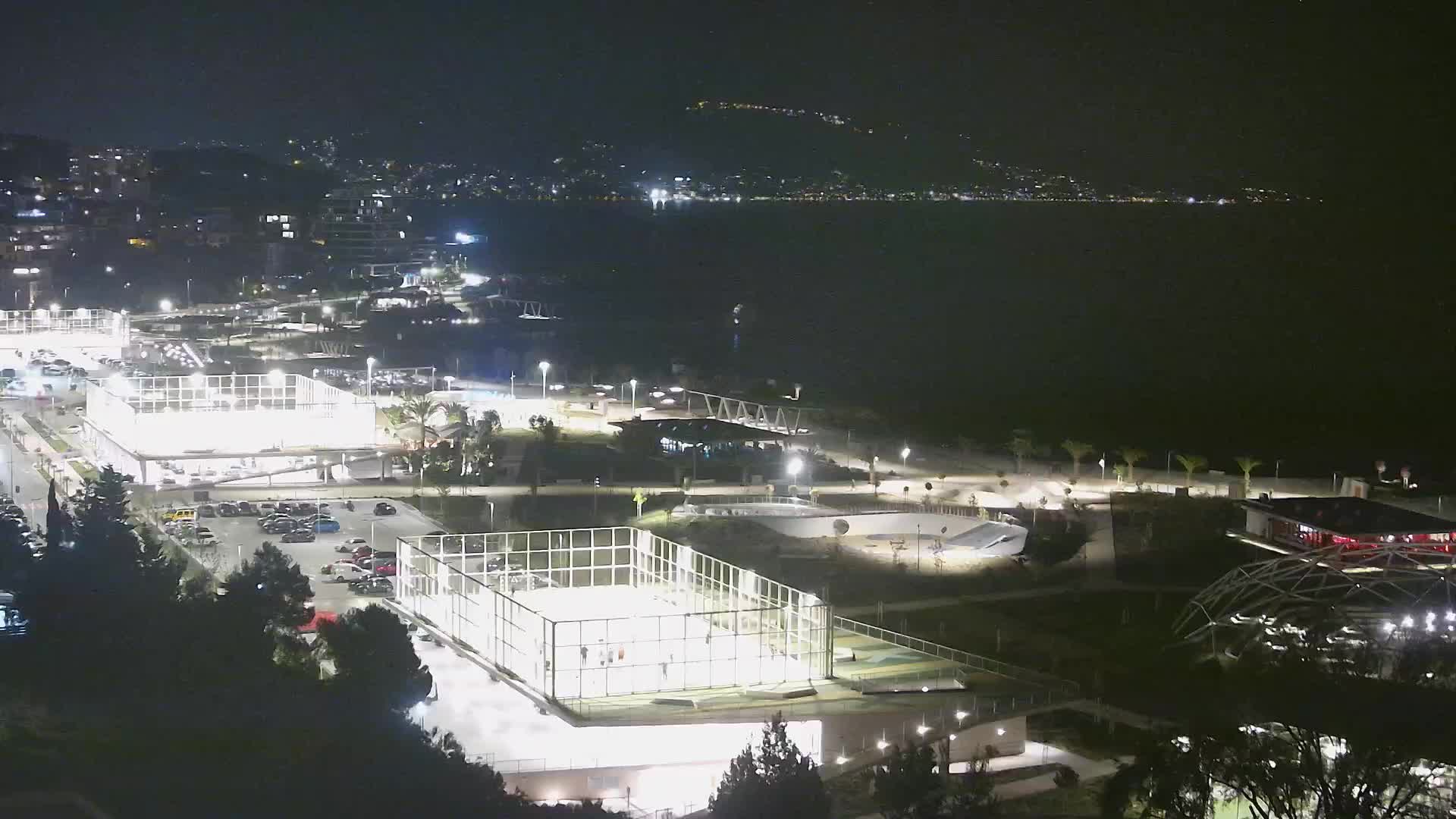 Plage Žnjan et installations sportives – Split