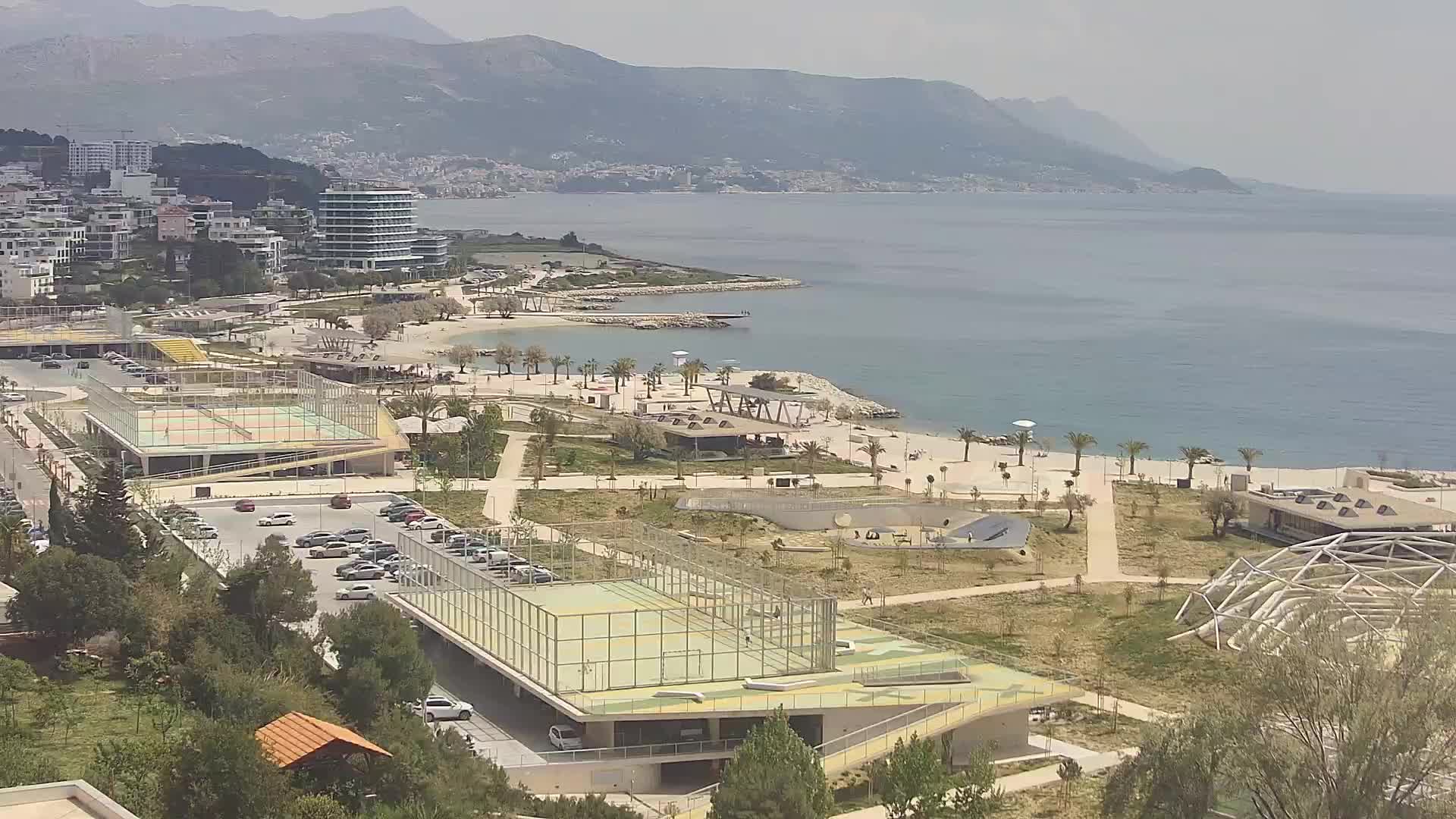 Playa Žnjan e instalaciones deportivas – Split