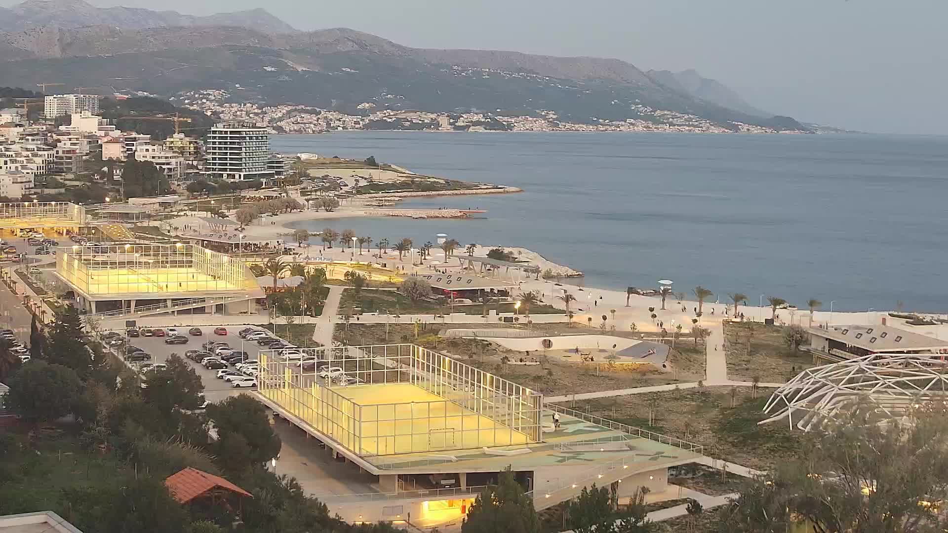 Plage Žnjan et installations sportives – Split