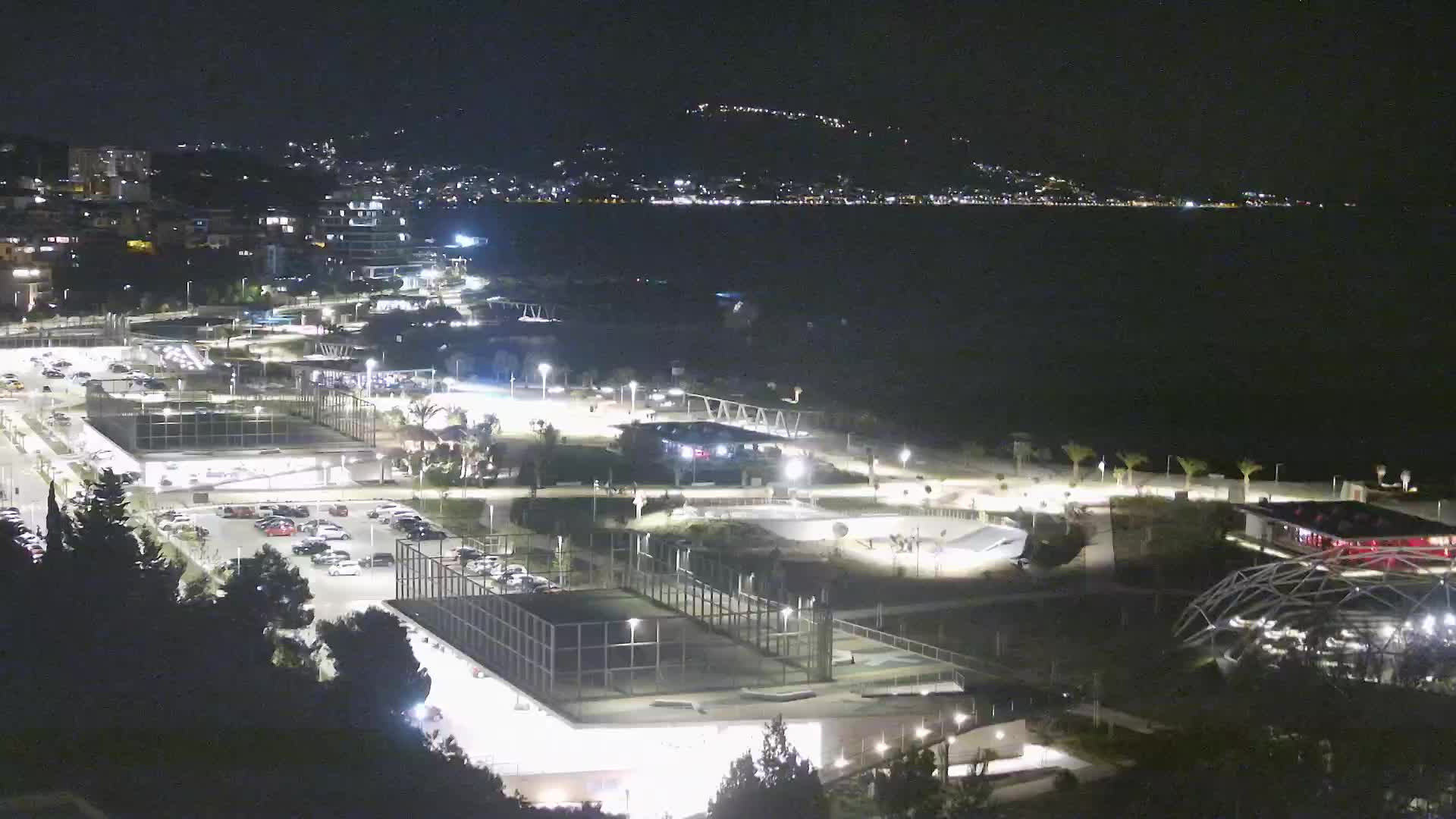 Playa Žnjan e instalaciones deportivas – Split