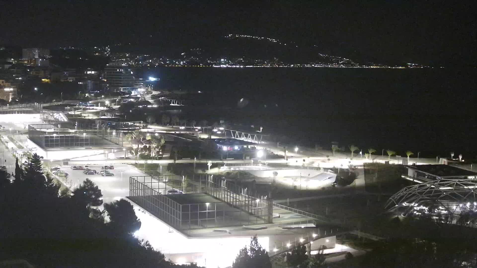 Playa Žnjan e instalaciones deportivas – Split