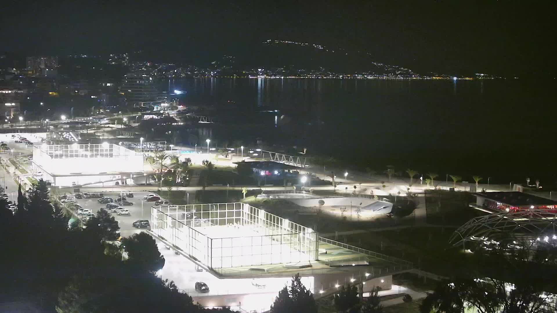 Plaža Žnjan in športni objekti – Split