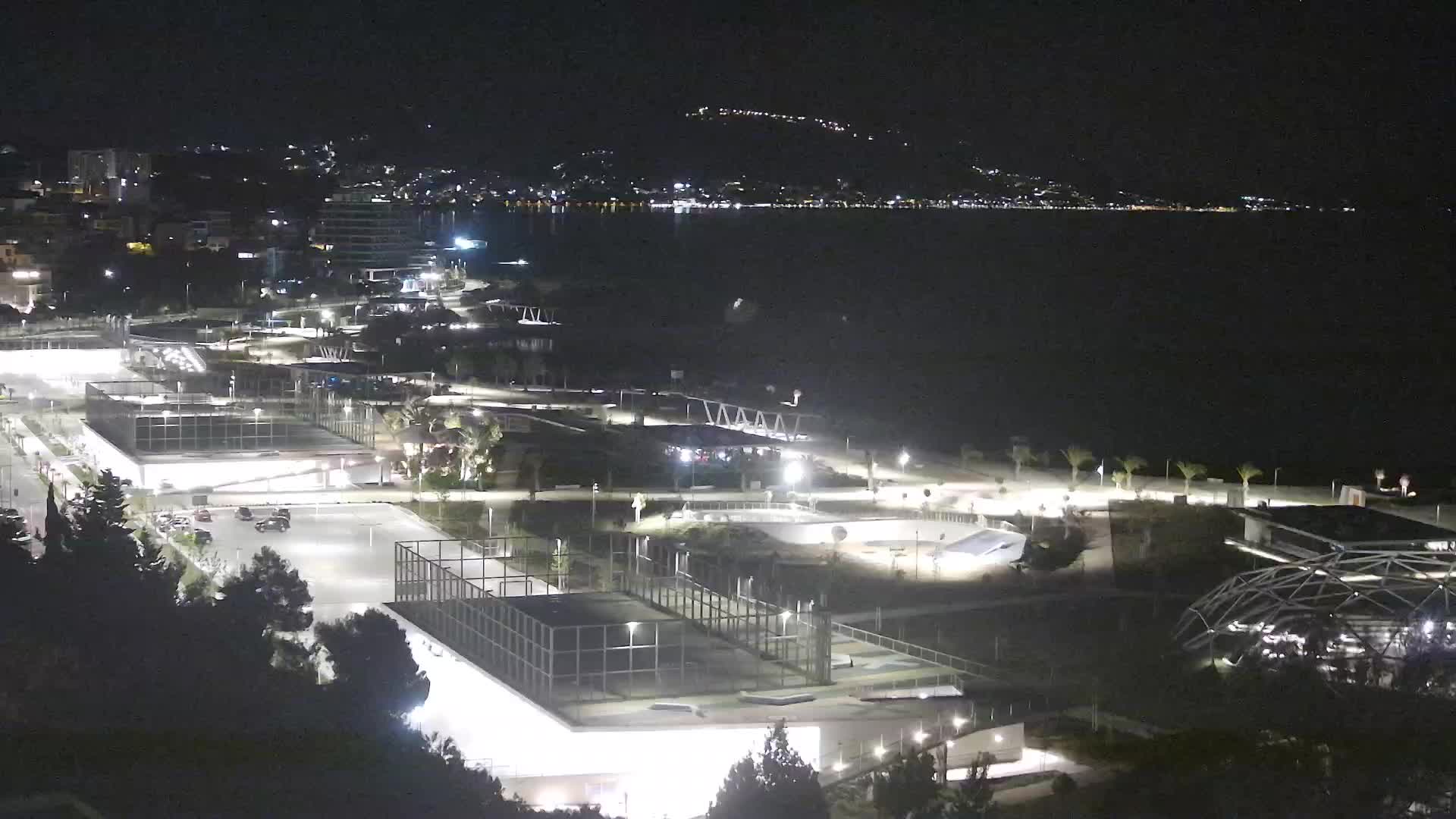 Plage Žnjan et installations sportives – Split