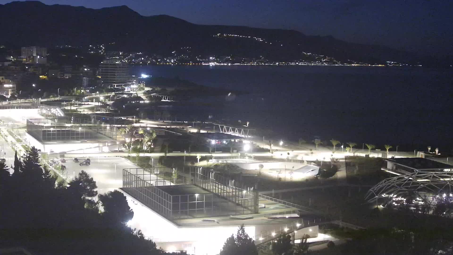 Playa Žnjan e instalaciones deportivas – Split