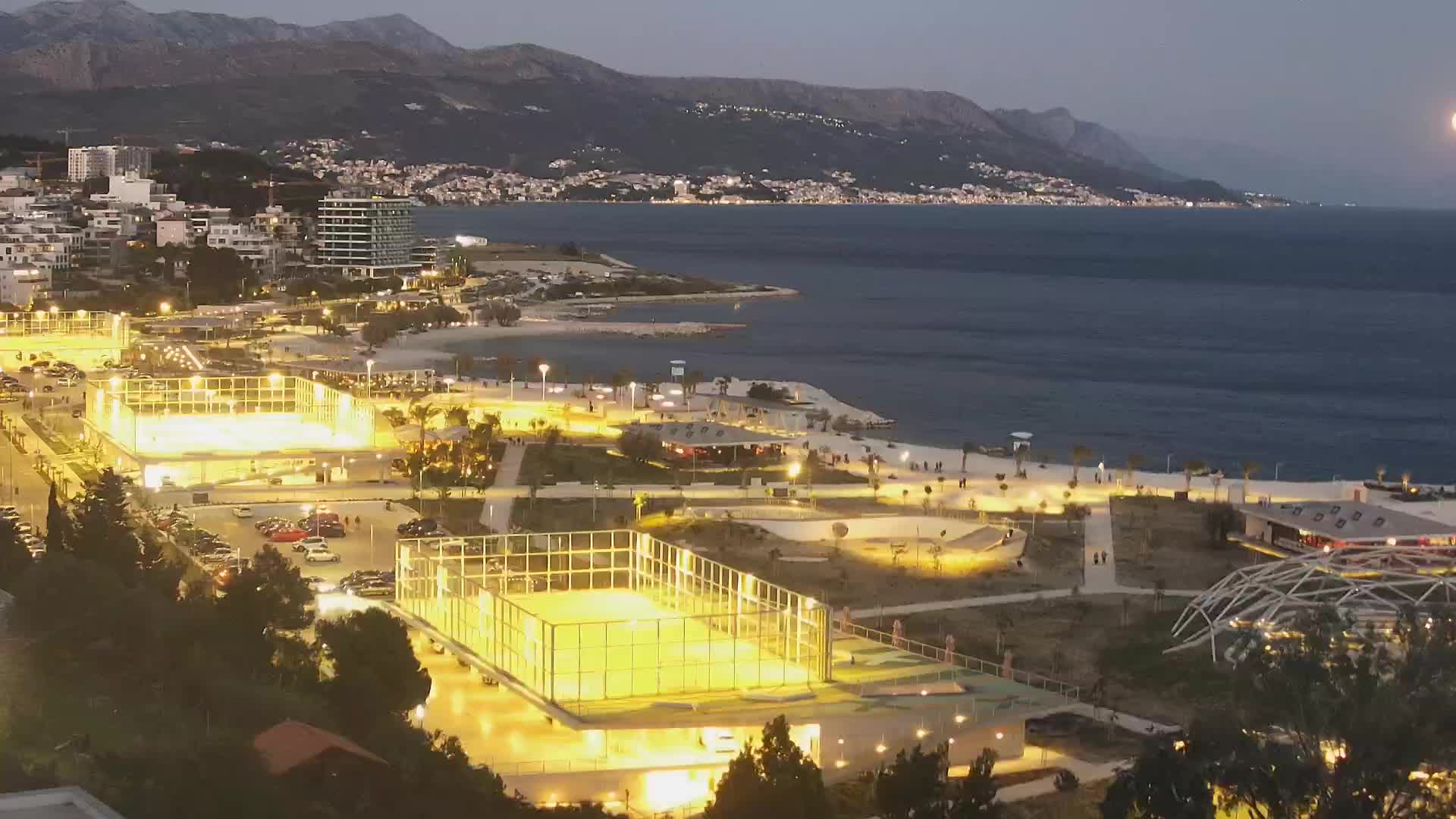 Playa Žnjan e instalaciones deportivas – Split