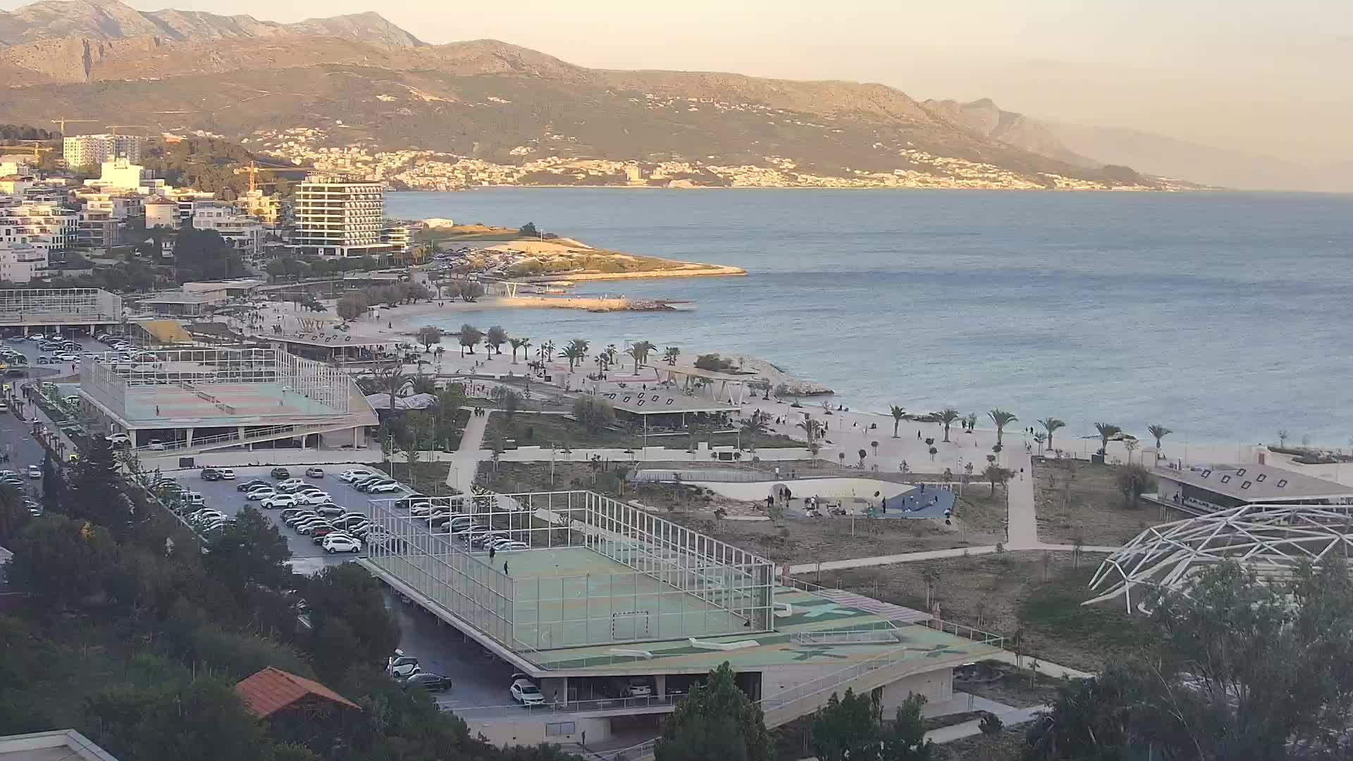 Plaža Žnjan in športni objekti – Split