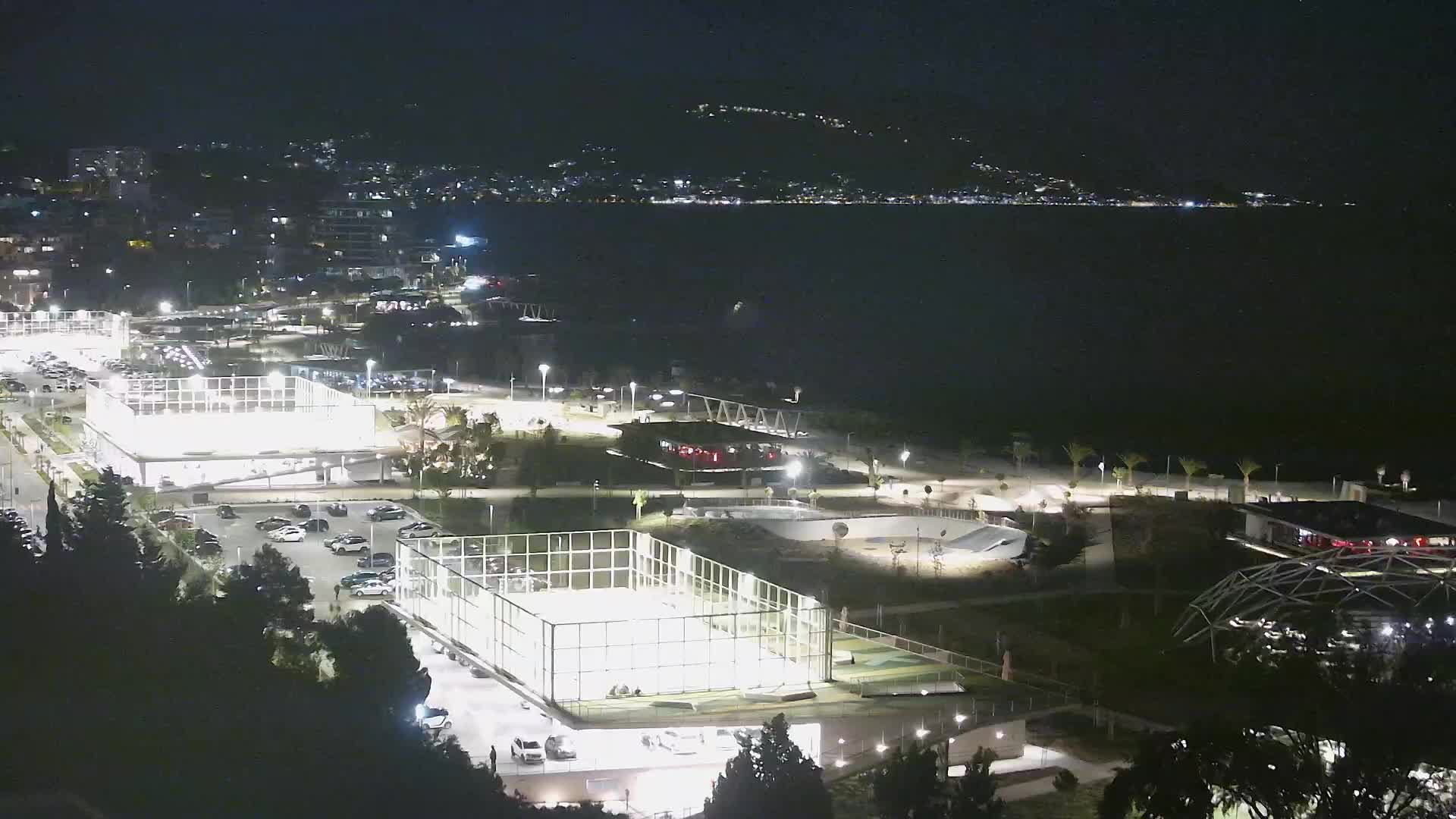 Plage Žnjan et installations sportives – Split