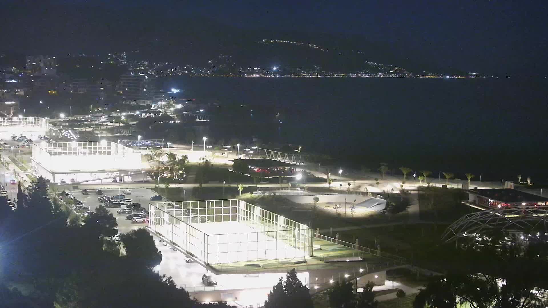 Plaža Žnjan in športni objekti – Split
