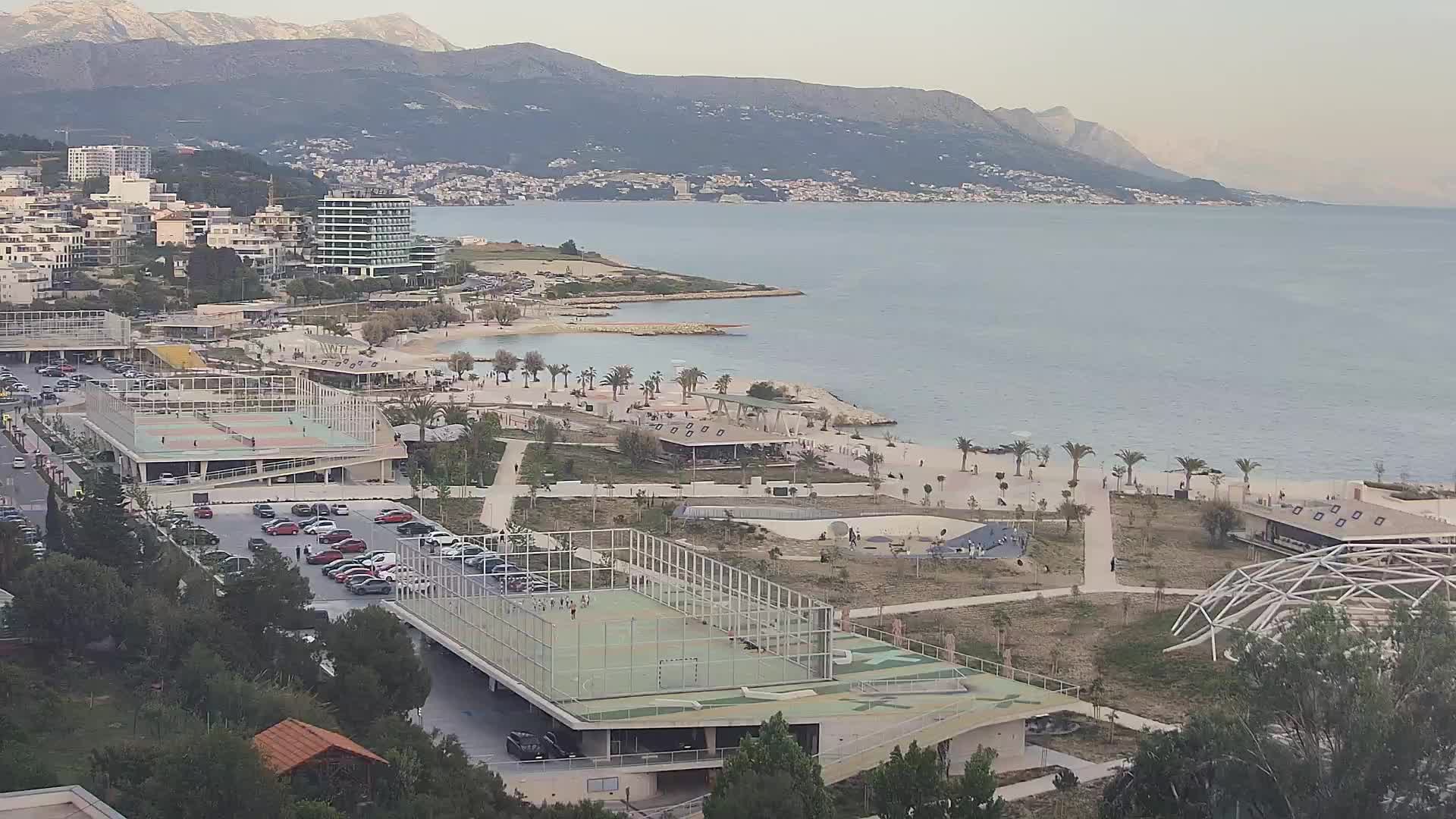 Playa Žnjan e instalaciones deportivas – Split