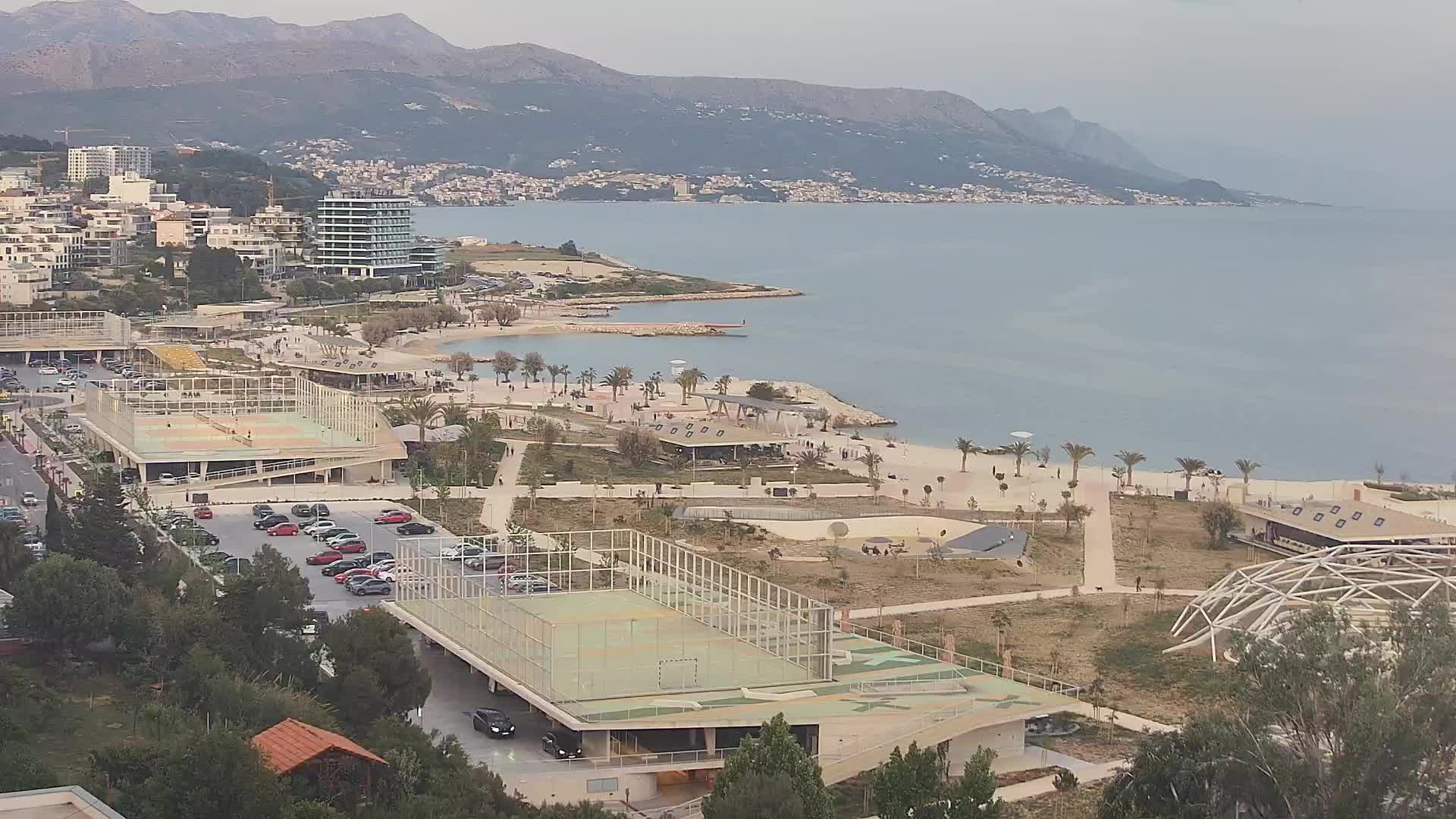 Playa Žnjan e instalaciones deportivas – Split
