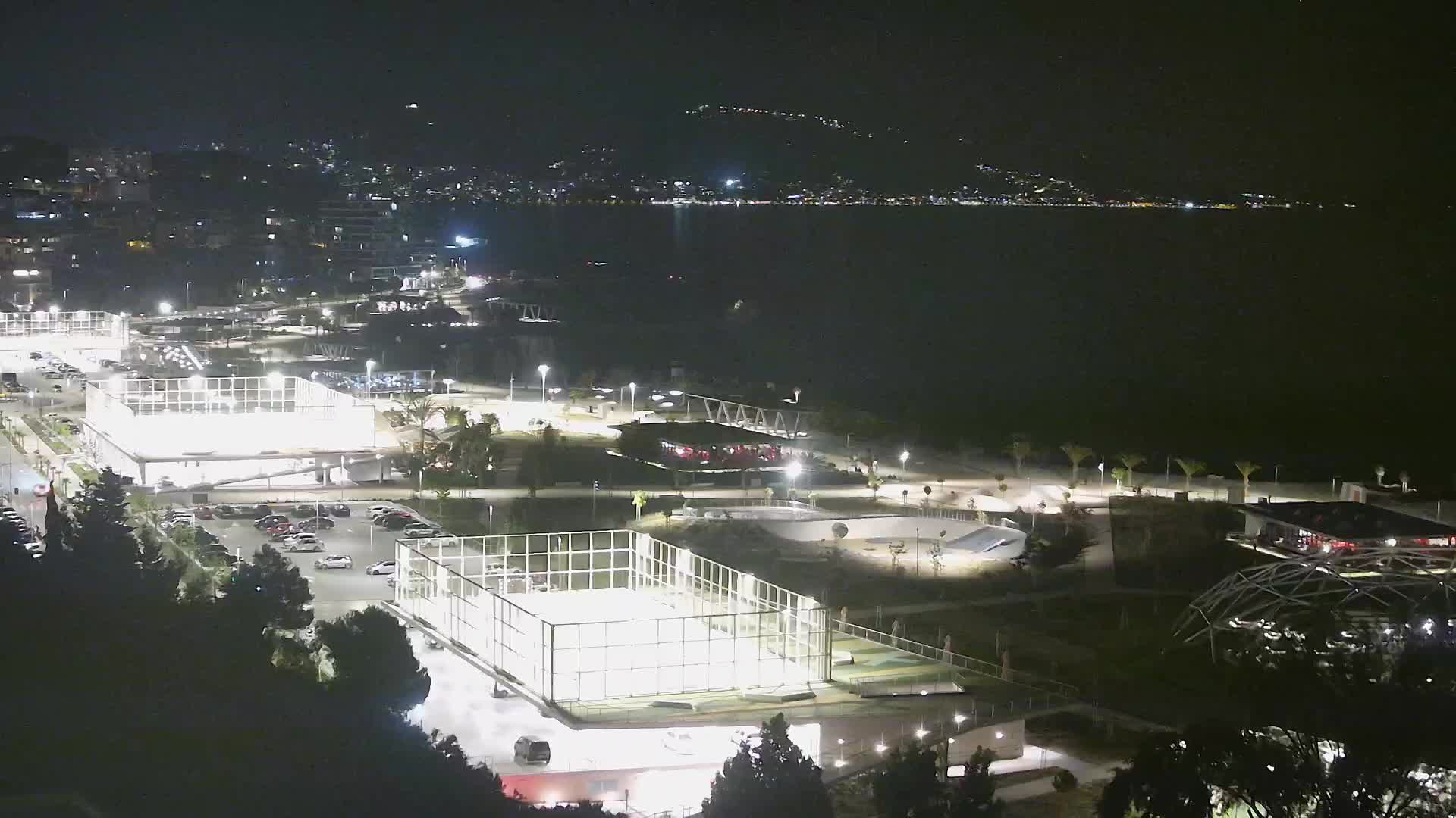 Playa Žnjan e instalaciones deportivas – Split