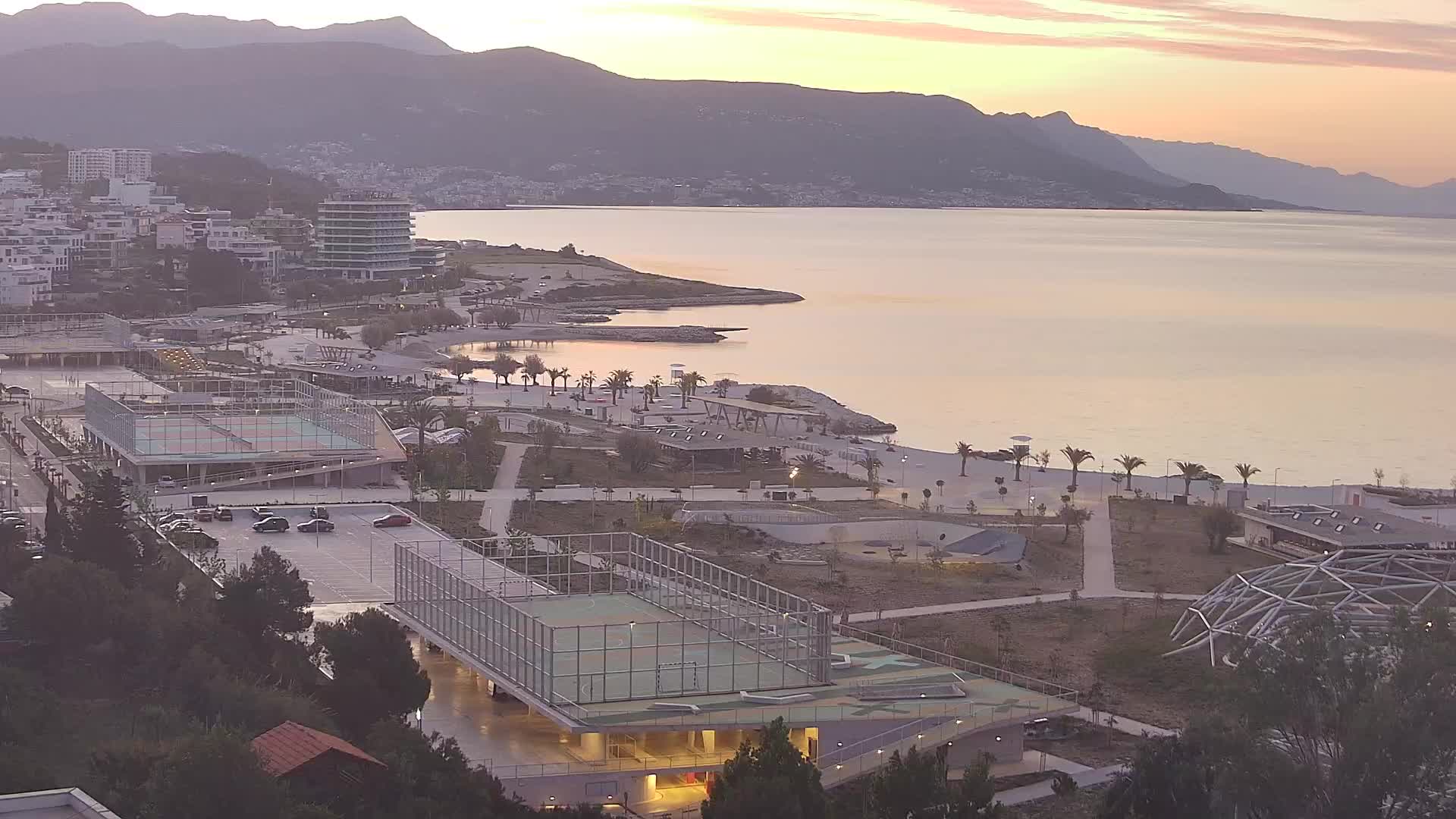 Plage Žnjan et installations sportives – Split