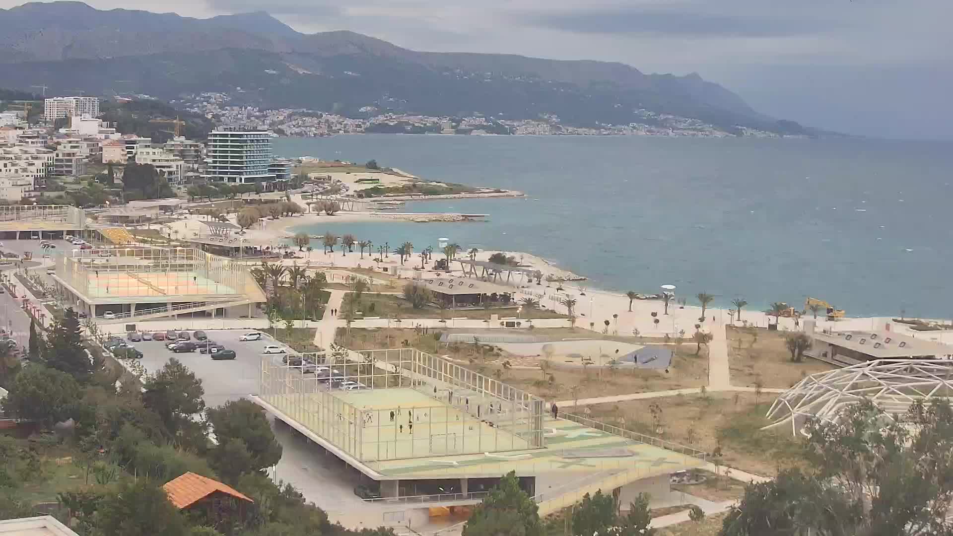 Plaža Žnjan in športni objekti – Split