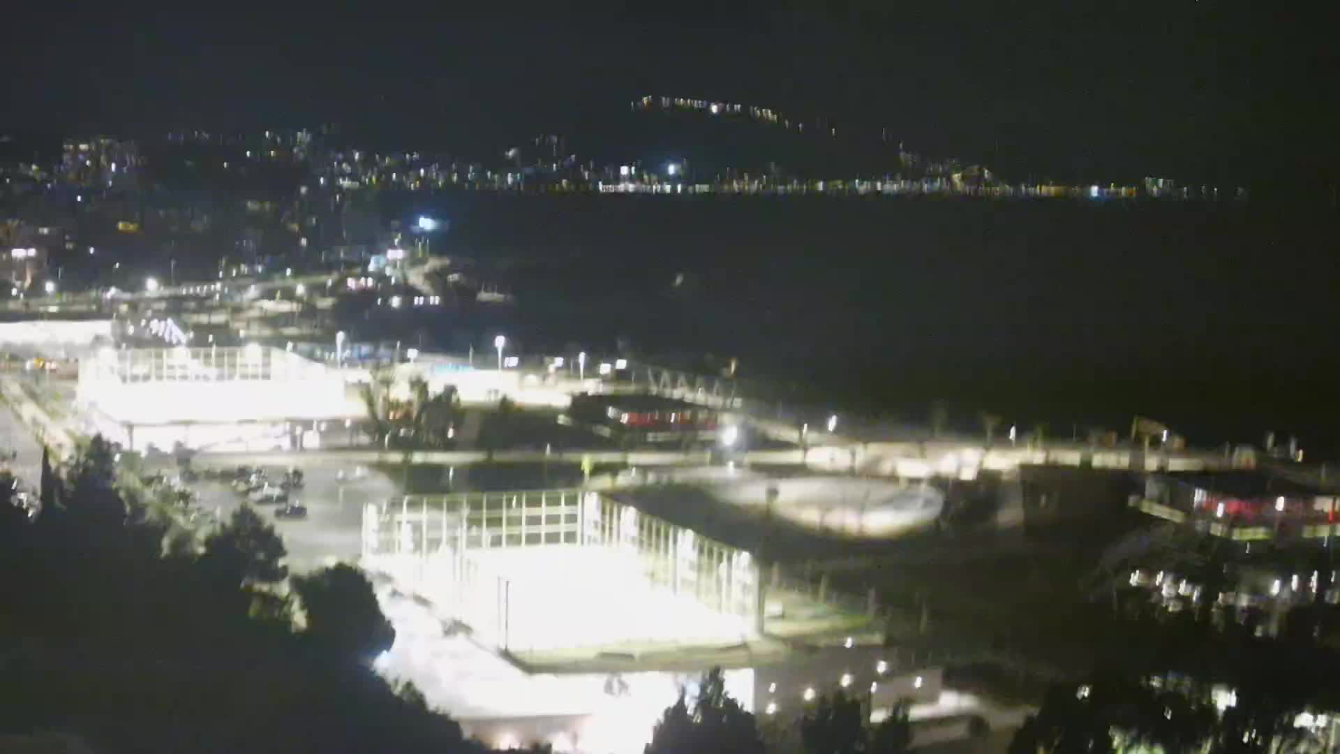 Plaža Žnjan in športni objekti – Split