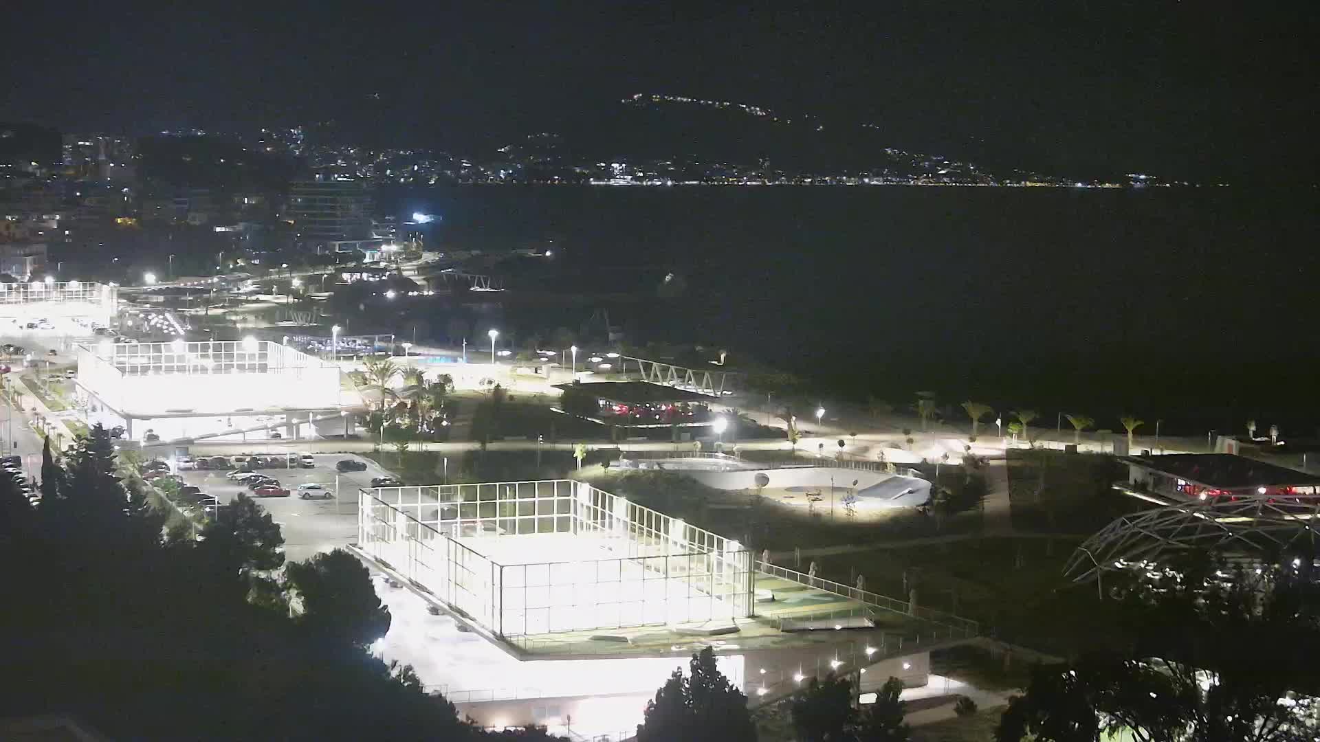 Playa Žnjan e instalaciones deportivas – Split