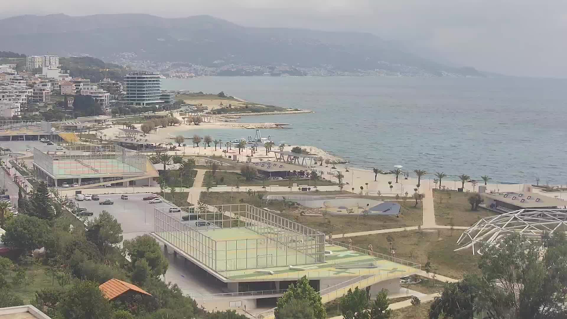 Plaža Žnjan in športni objekti – Split