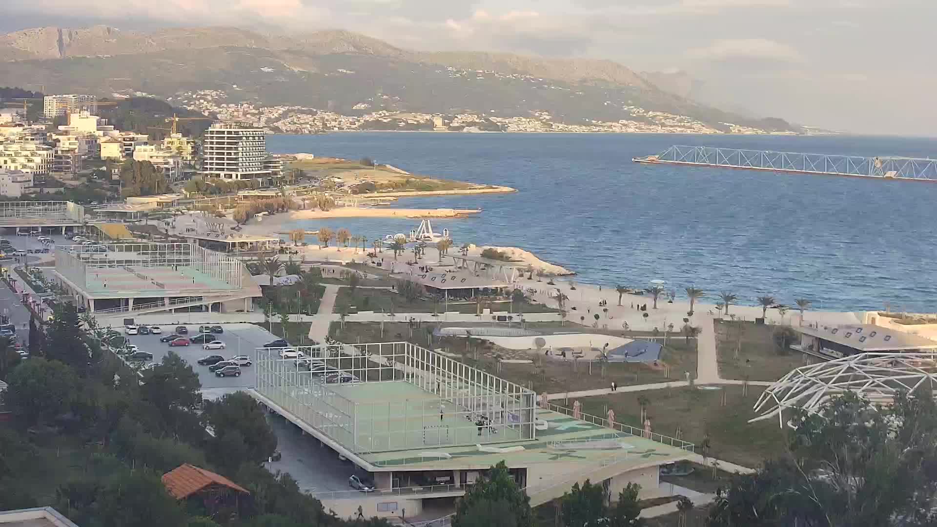 Plaža Žnjan in športni objekti – Split