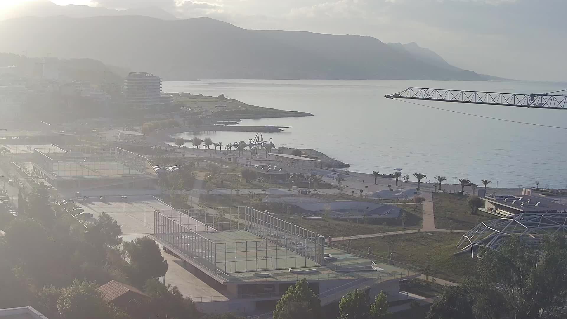 Plaža Žnjan in športni objekti – Split