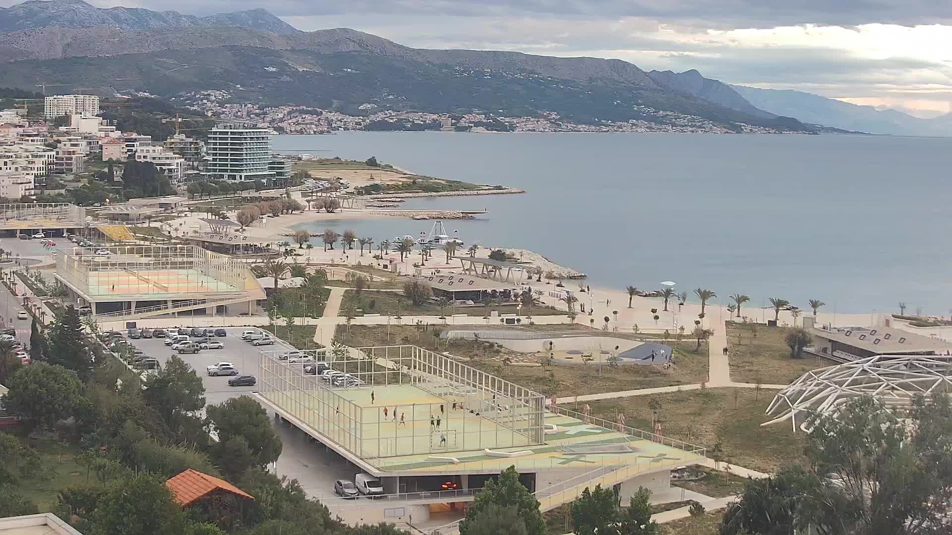 Plaža Žnjan in športni objekti – Split
