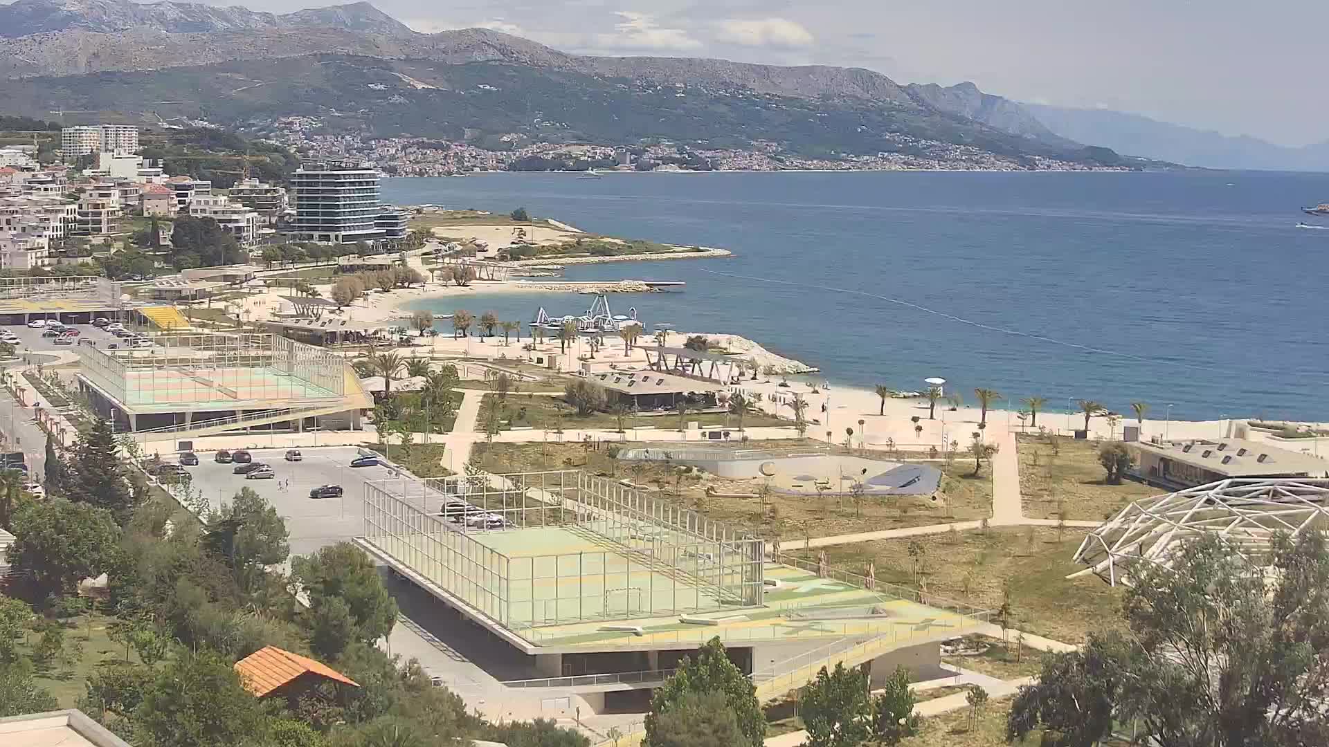 Plaža Žnjan in športni objekti – Split