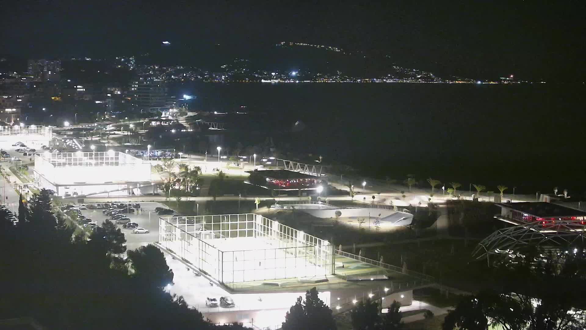 Playa Žnjan e instalaciones deportivas – Split
