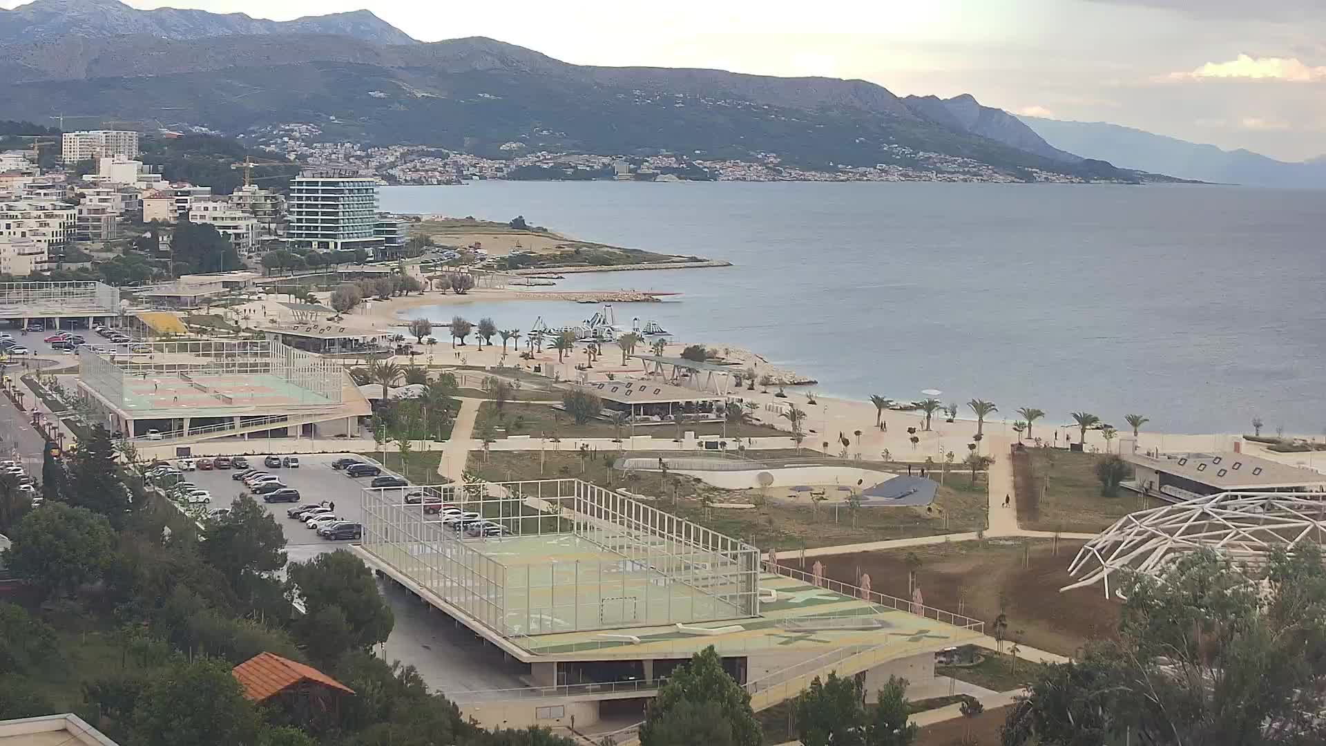 Playa Žnjan e instalaciones deportivas – Split