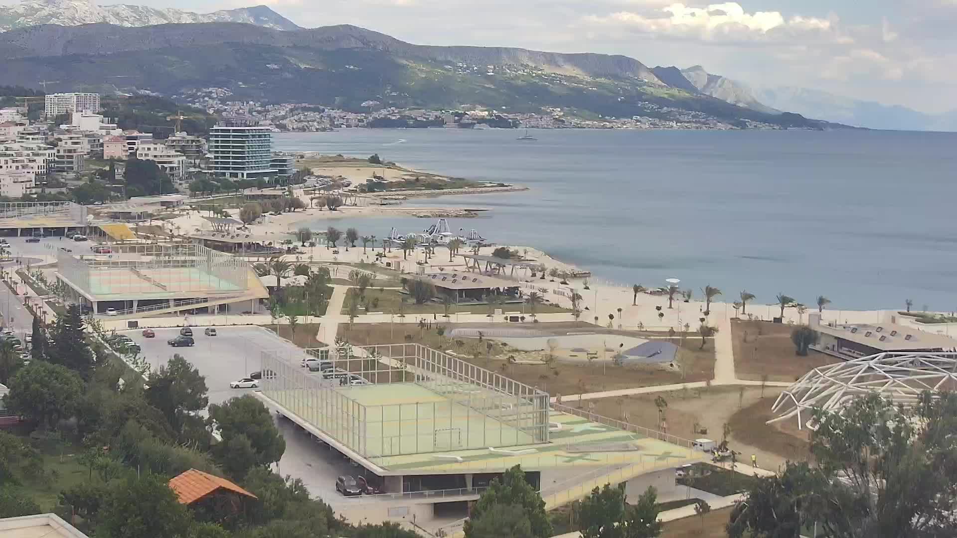 Plaža Žnjan in športni objekti – Split