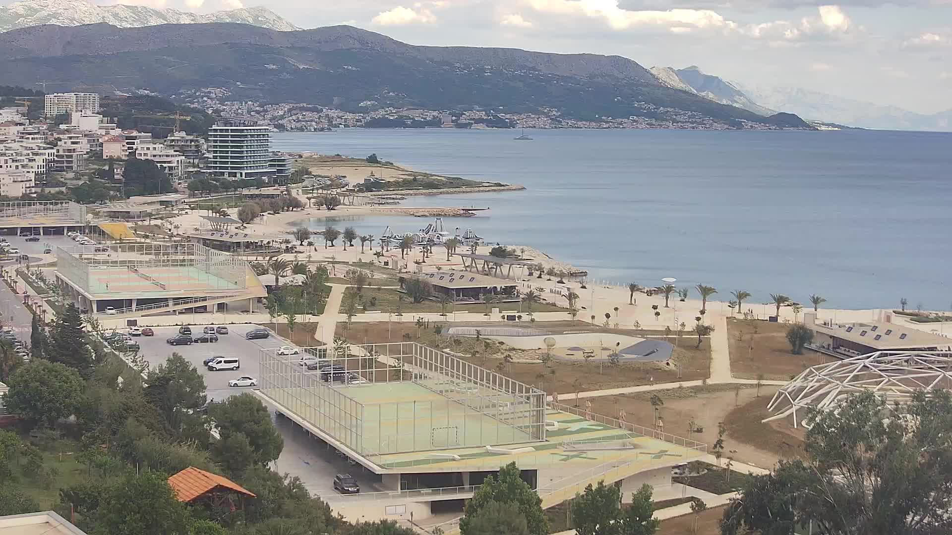 Playa Žnjan e instalaciones deportivas – Split