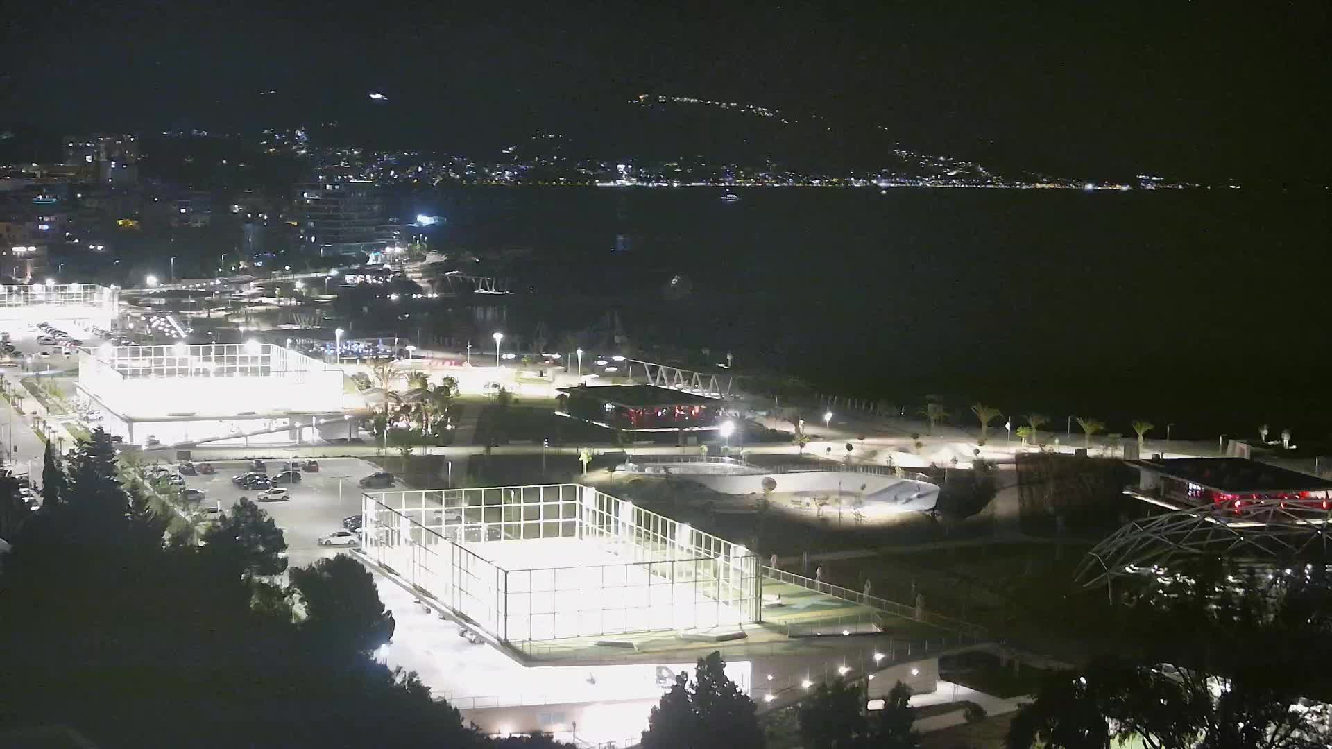 Playa Žnjan e instalaciones deportivas – Split