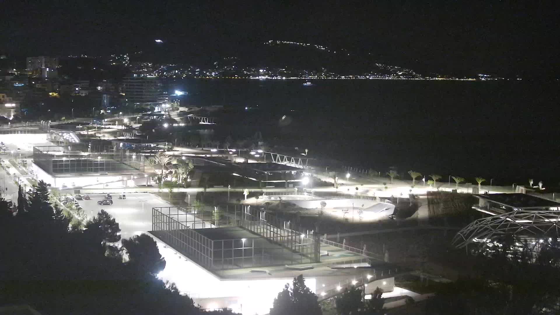Playa Žnjan e instalaciones deportivas – Split