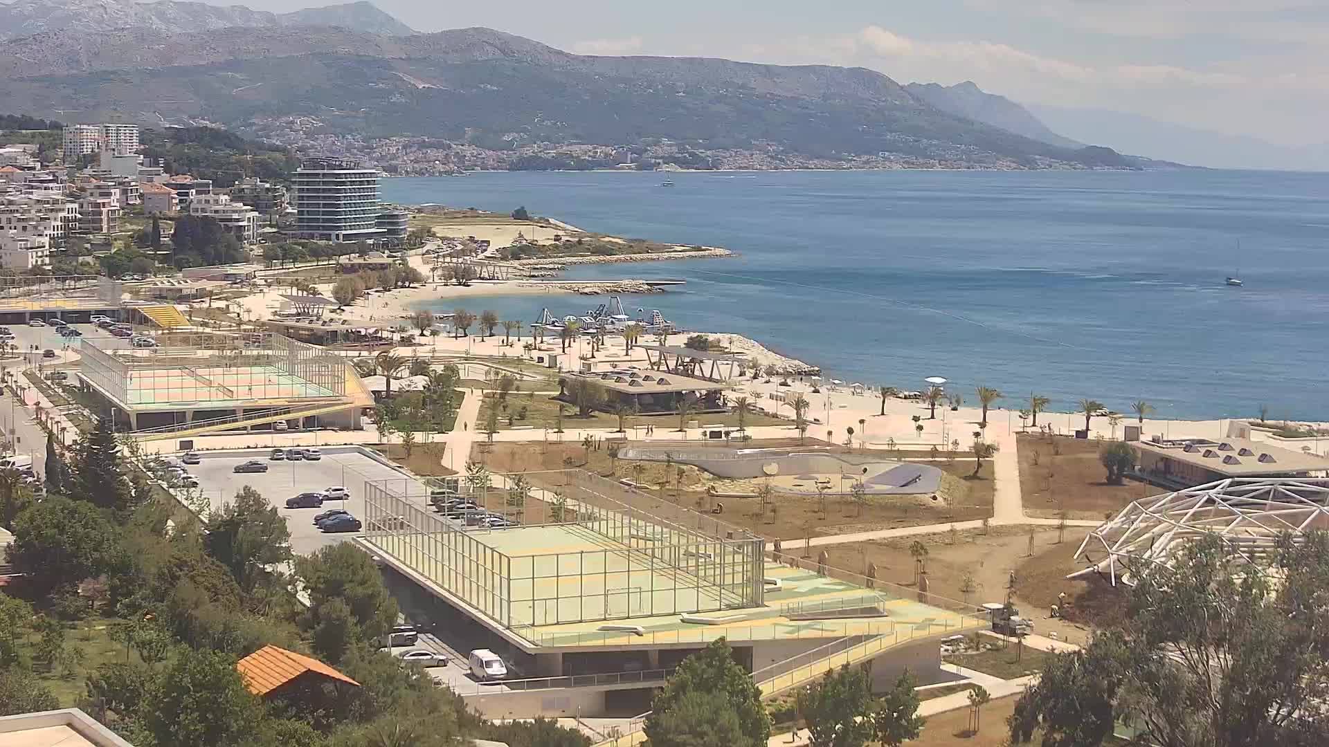 Plaža Žnjan in športni objekti – Split