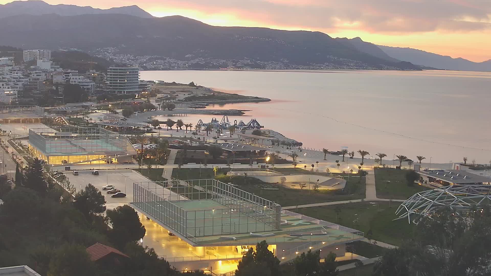 Plage Žnjan et installations sportives – Split