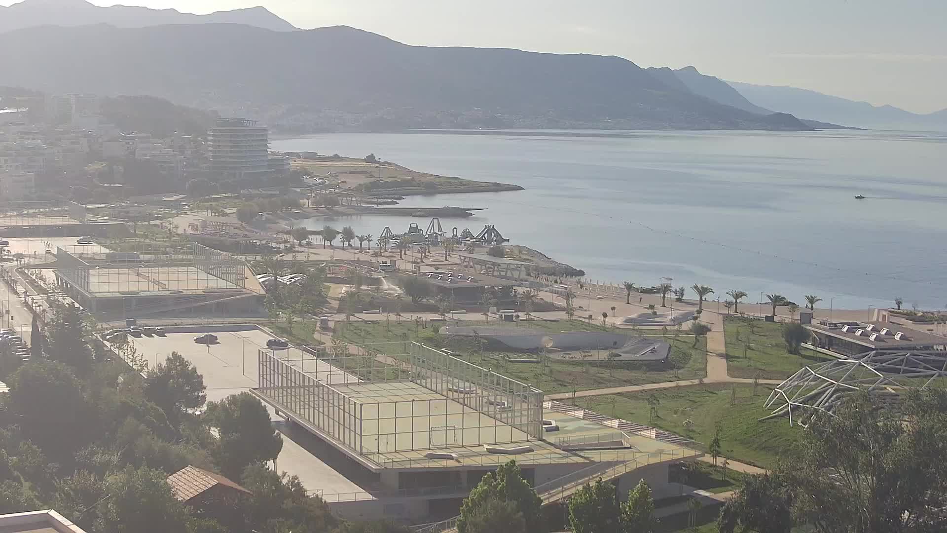 Playa Žnjan e instalaciones deportivas – Split