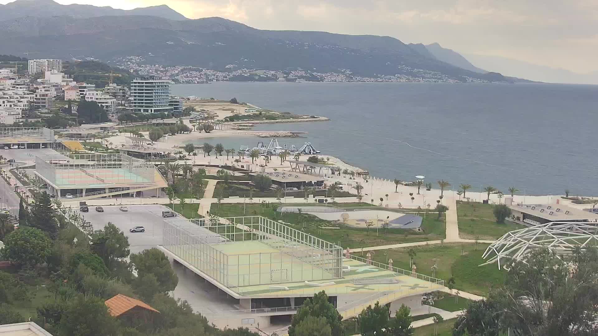 Plaža Žnjan in športni objekti – Split